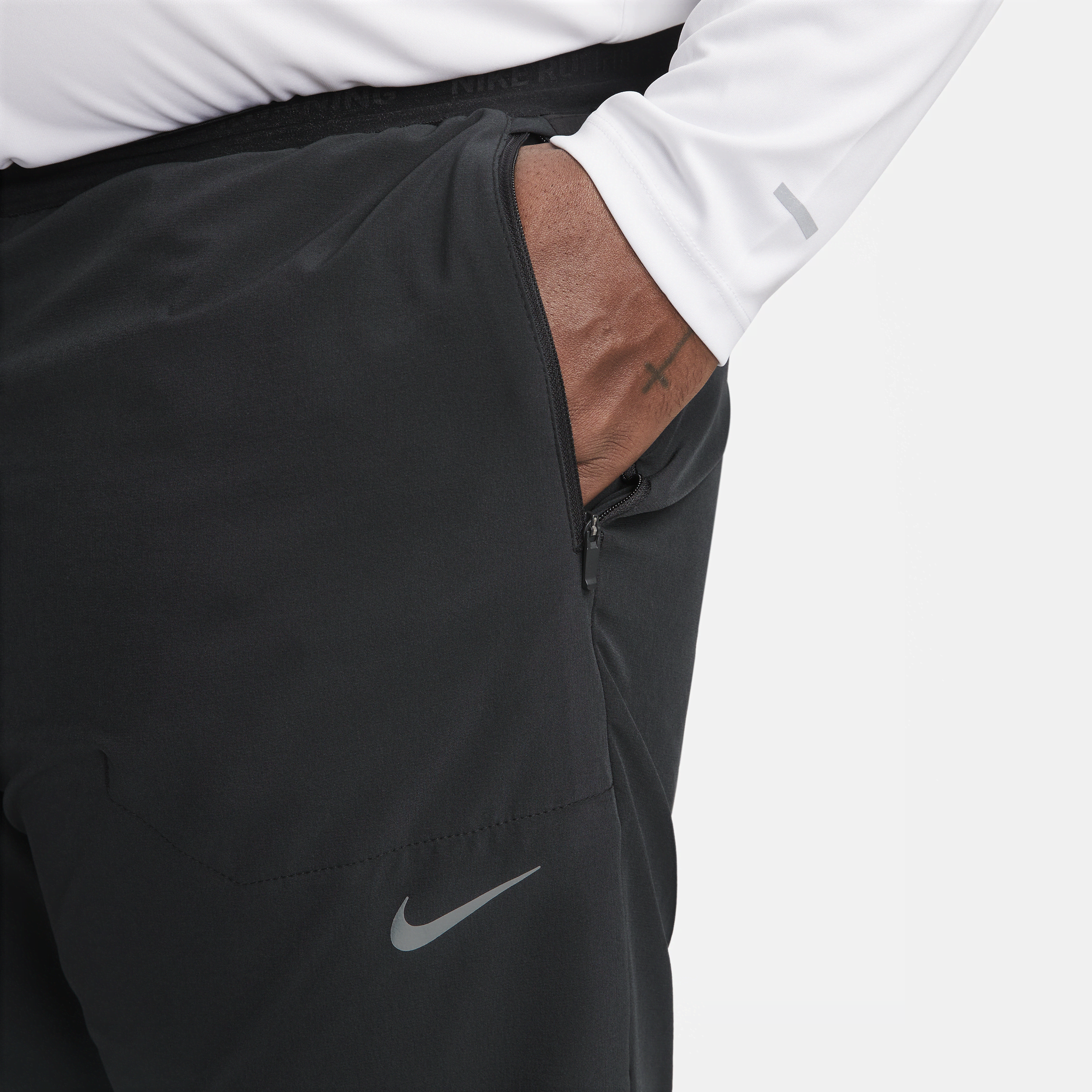 nike phenom woven pants