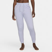 Nike Yoga Luxe