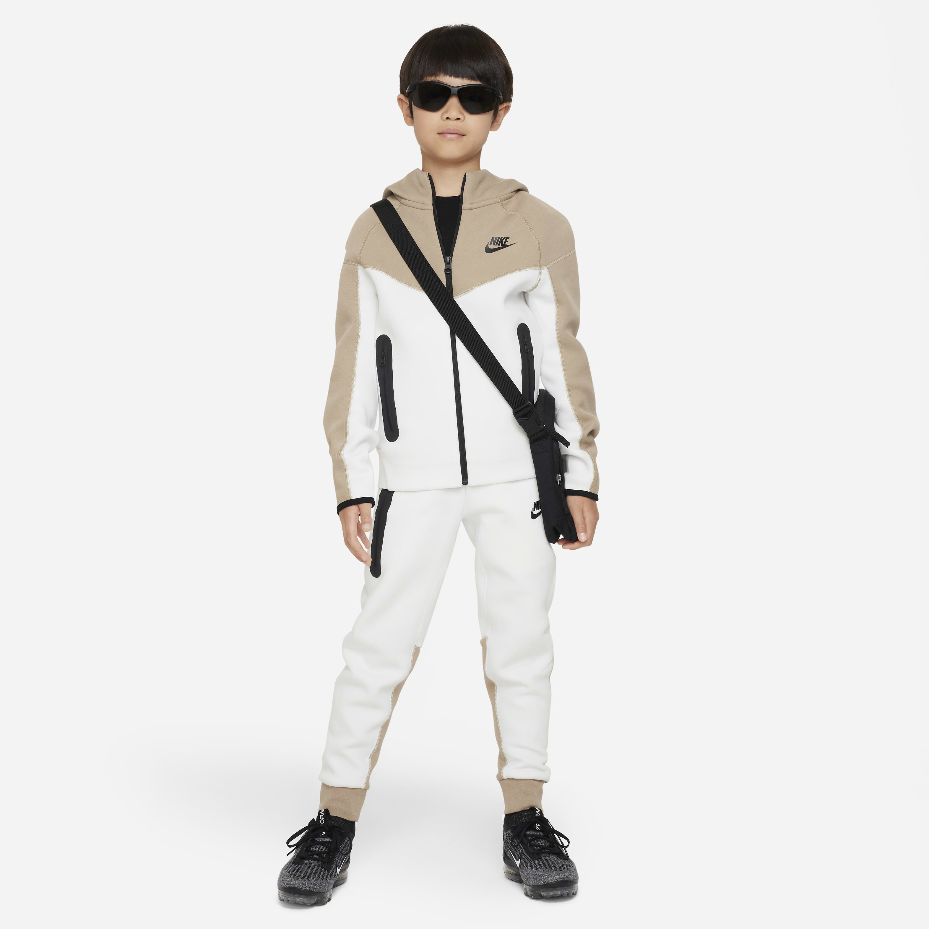 Nike Sportswear Tech Fleece image number 4