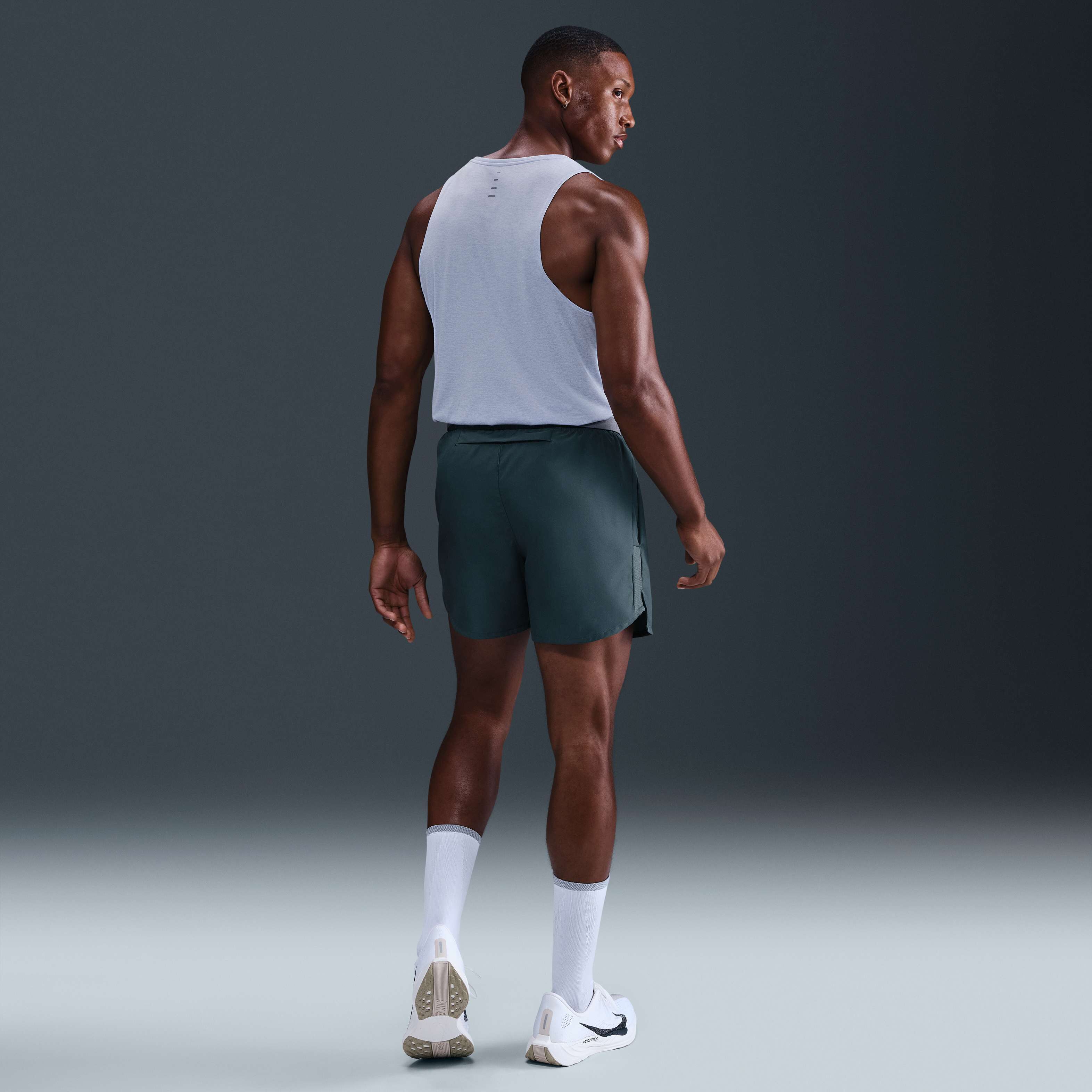 Nike Stride image number 4