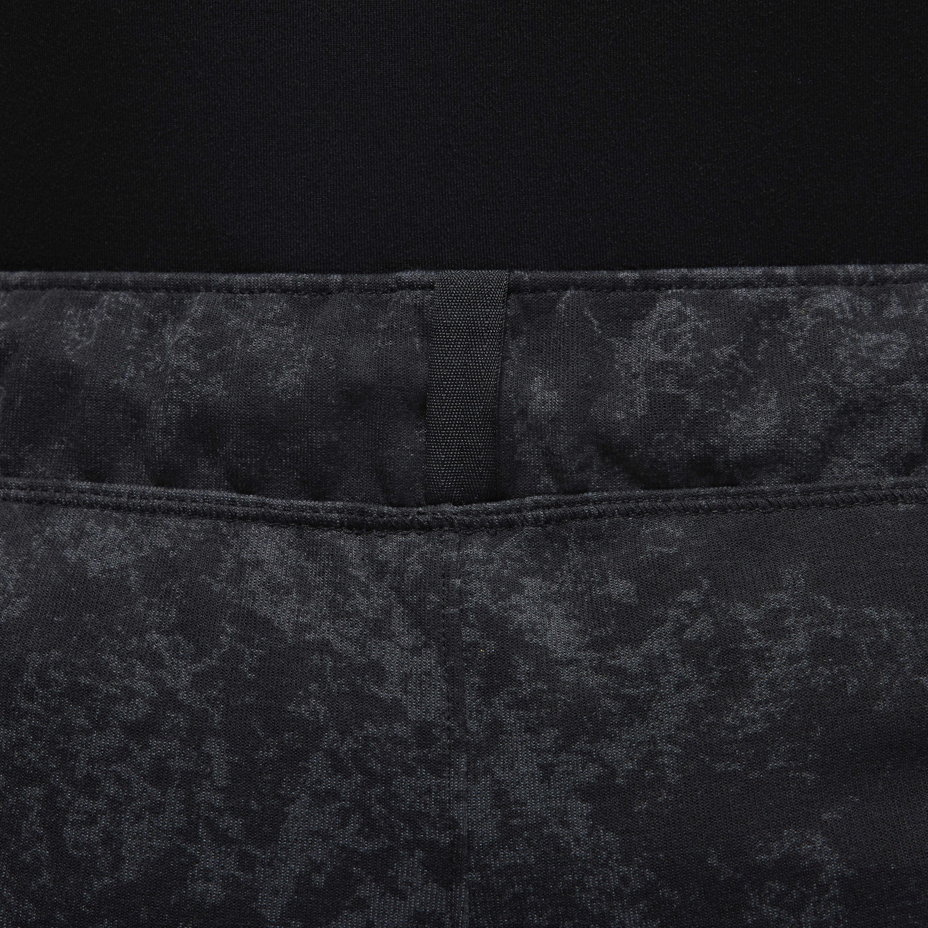 Jordan Dri-FIT Sport Air Fleece image number 3