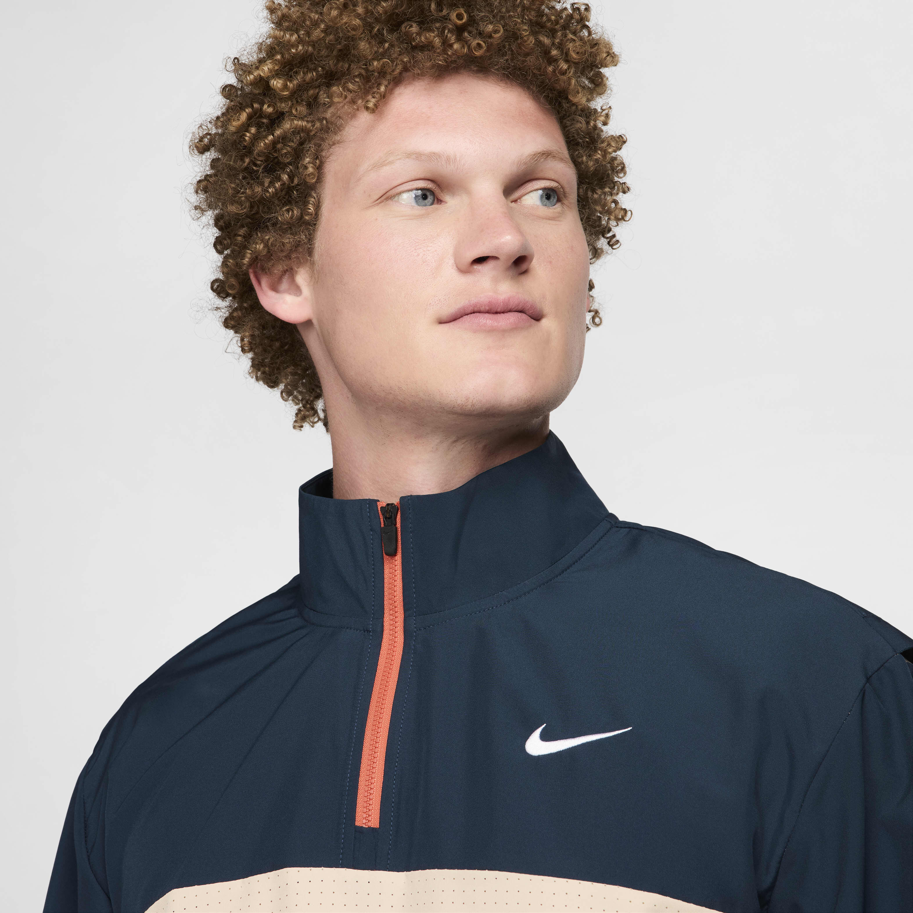Nike golf windbreaker top