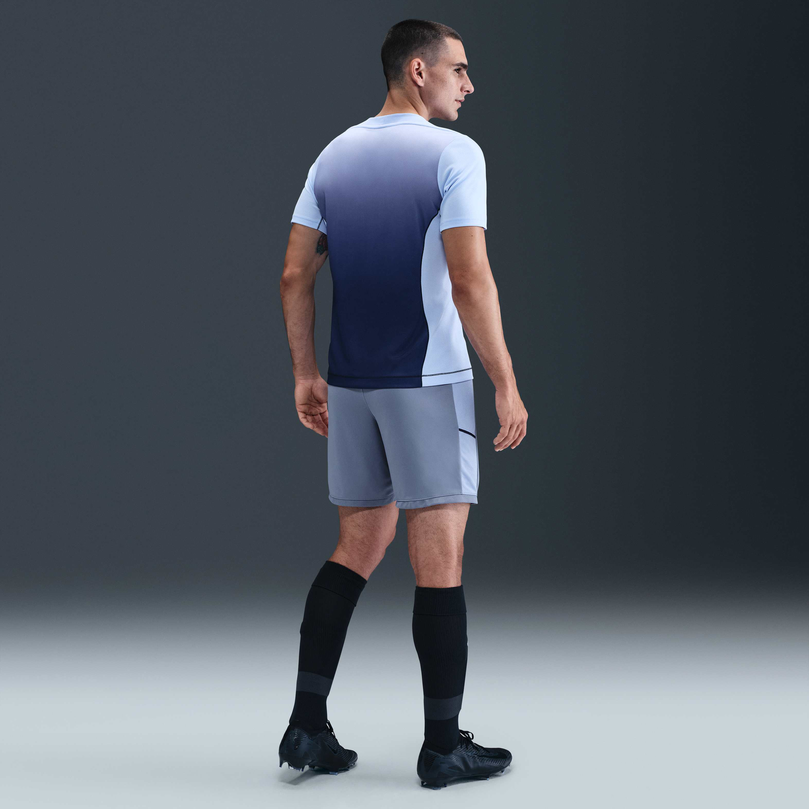 Nike Academy image number 3