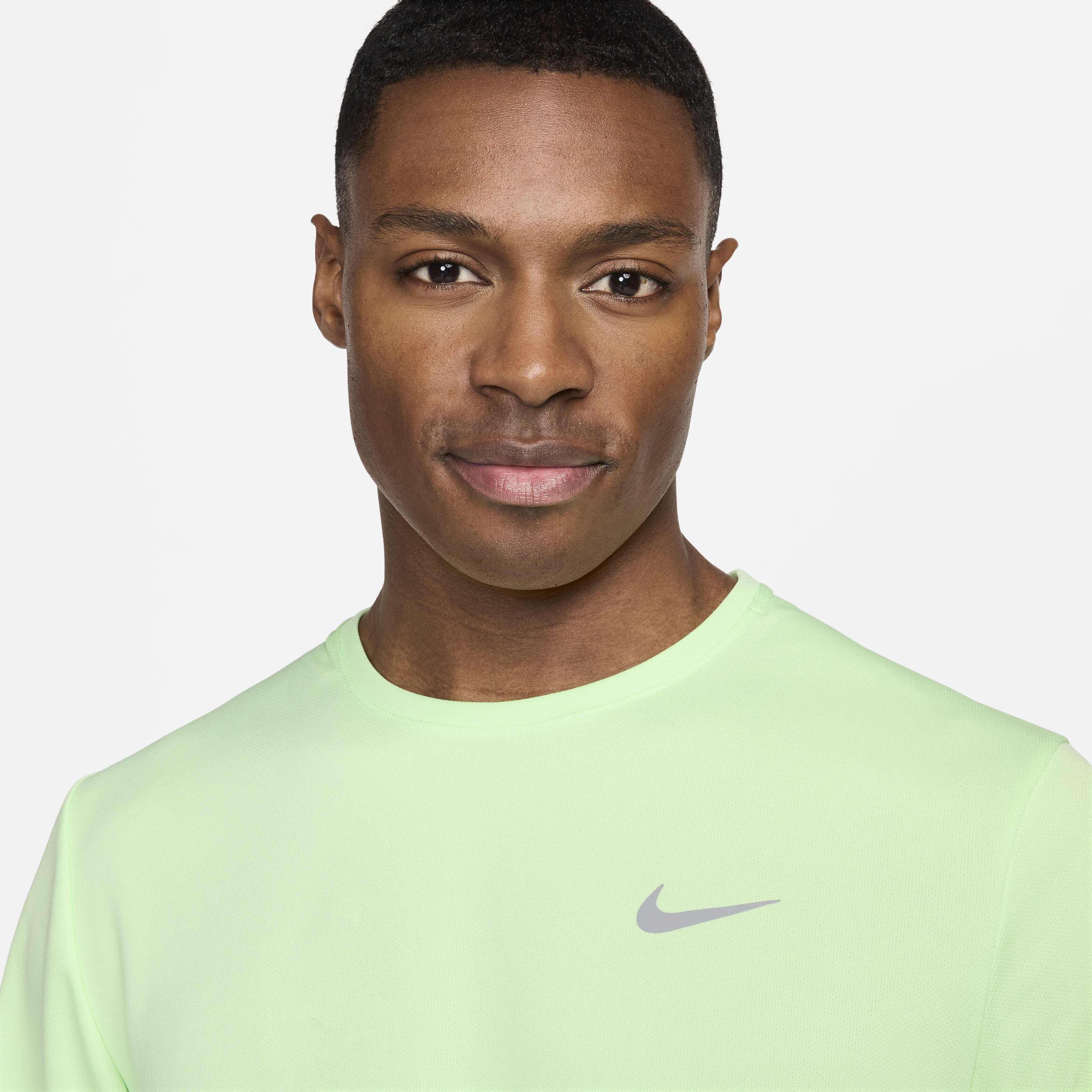 Nike Miler image number 2