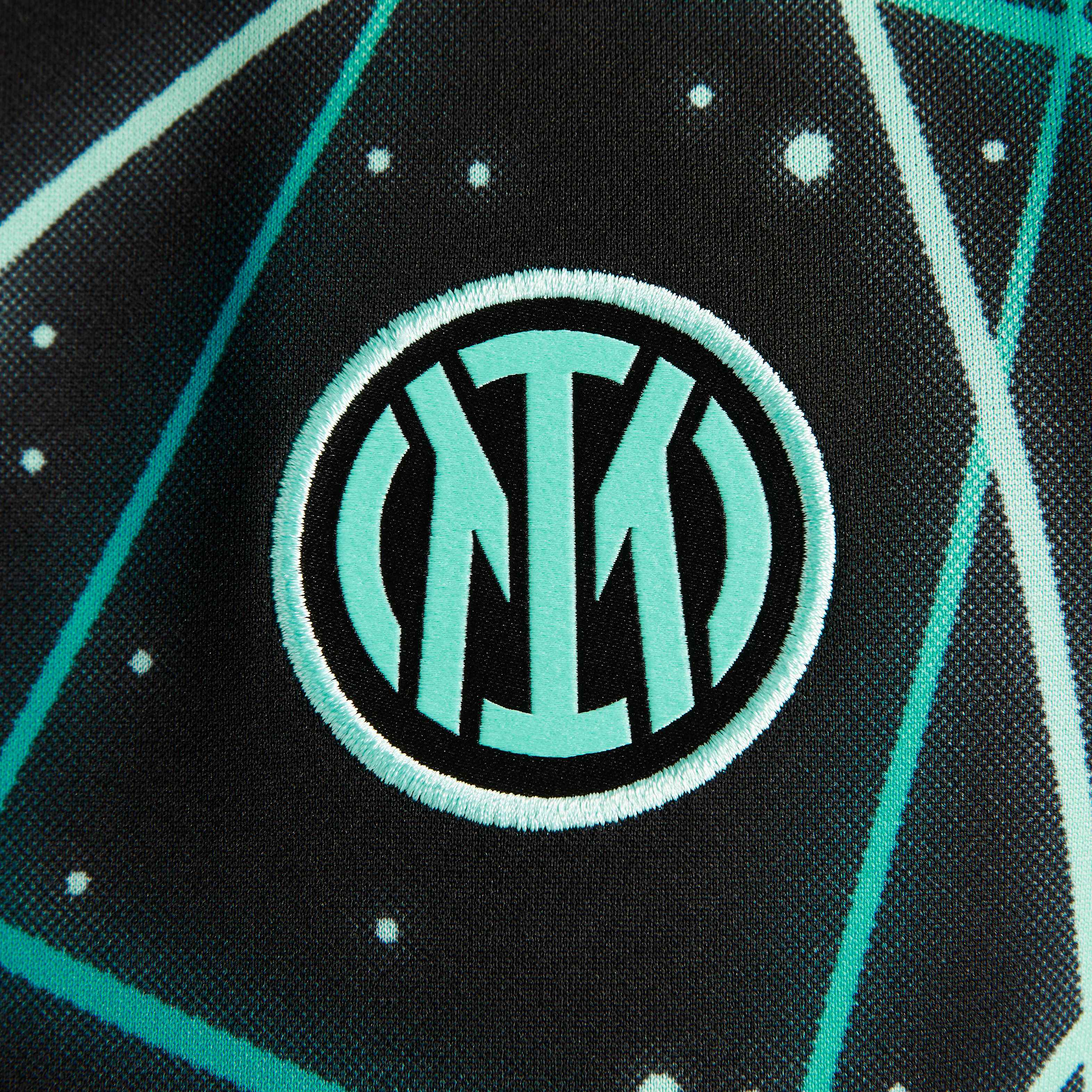 Inter Milan Academy Pro image number 4