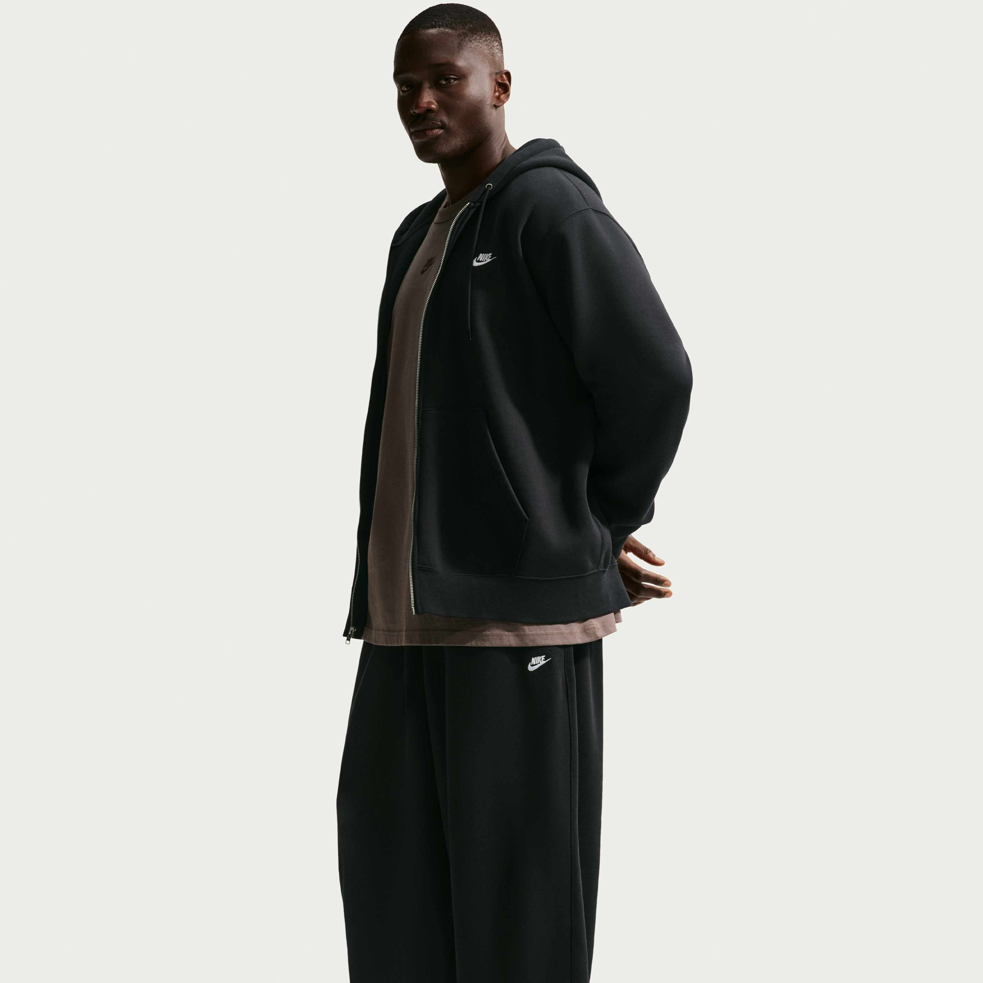 Nike Sportswear Club image number 9