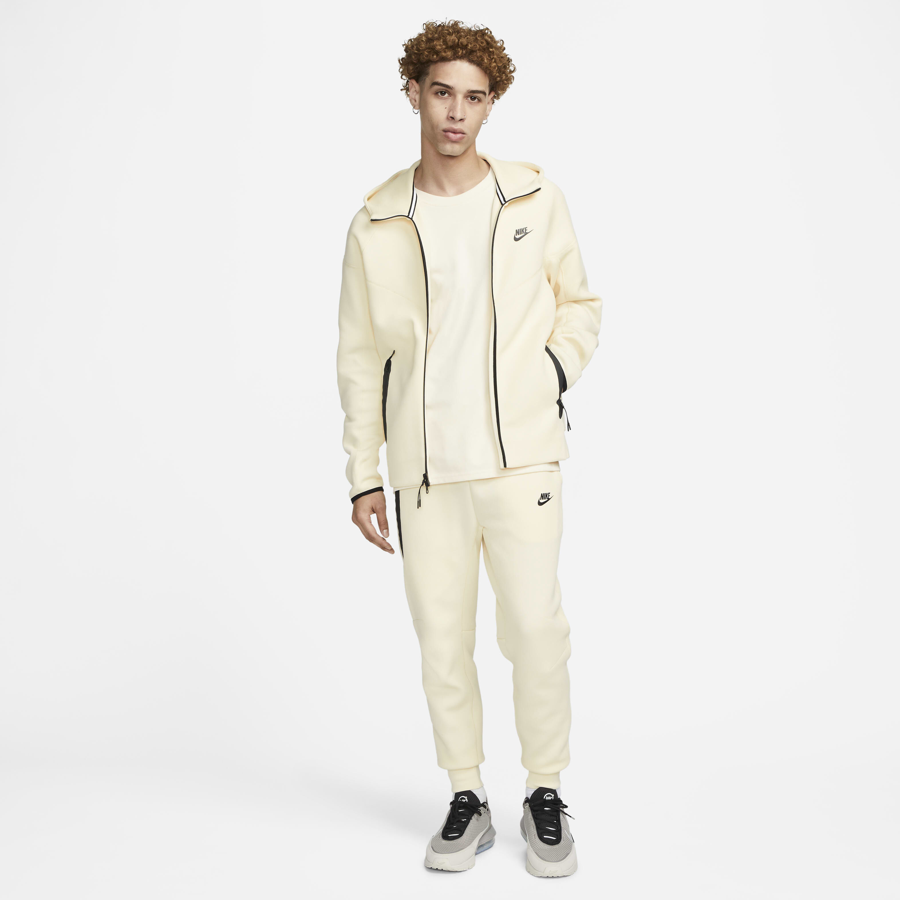 Nike tech fleece cream top