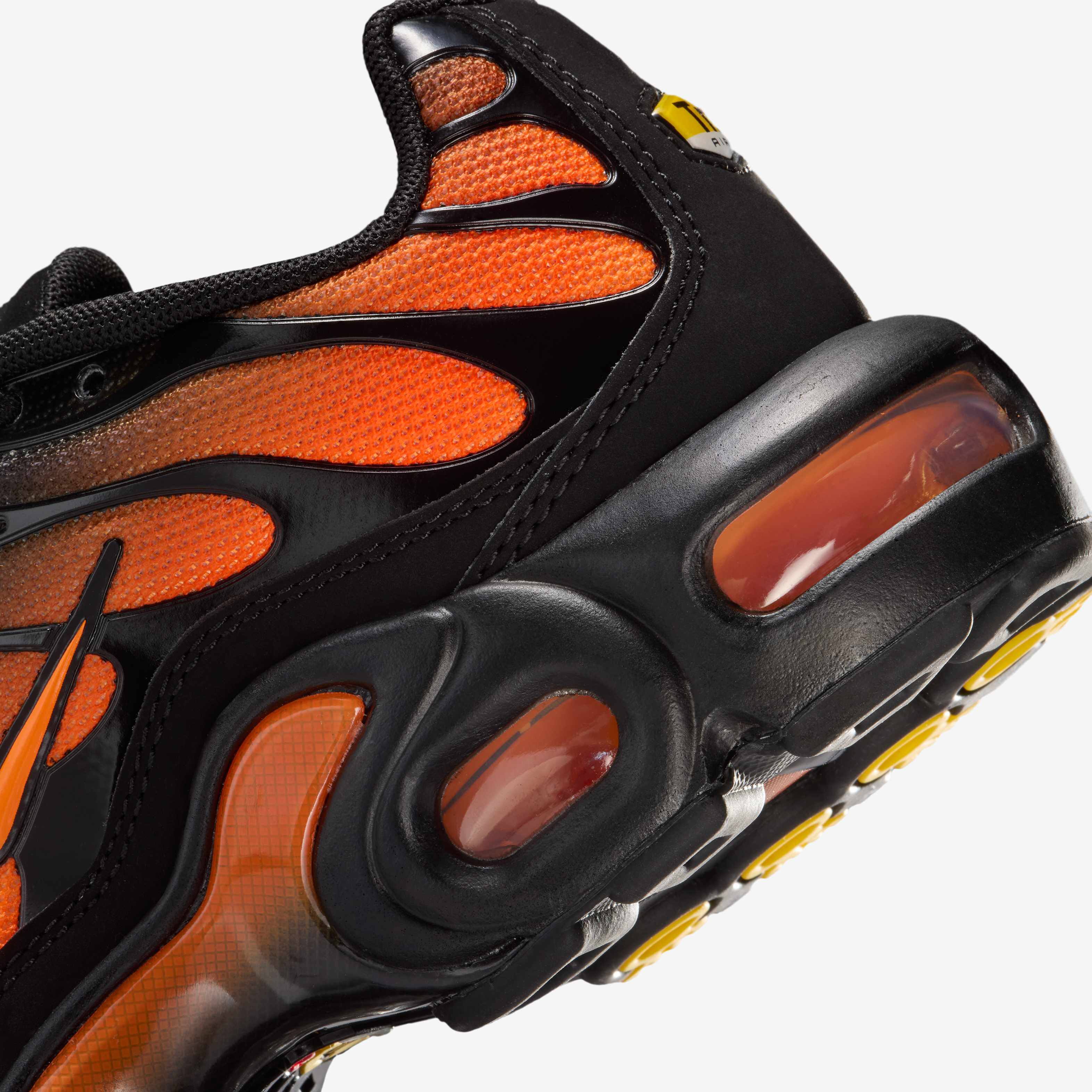 Nike Air Max Plus image number 7