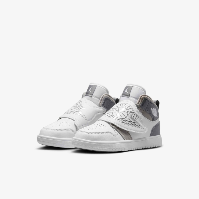 Sky Jordan 1 image number 4 Sky Jordan 1 image number 4