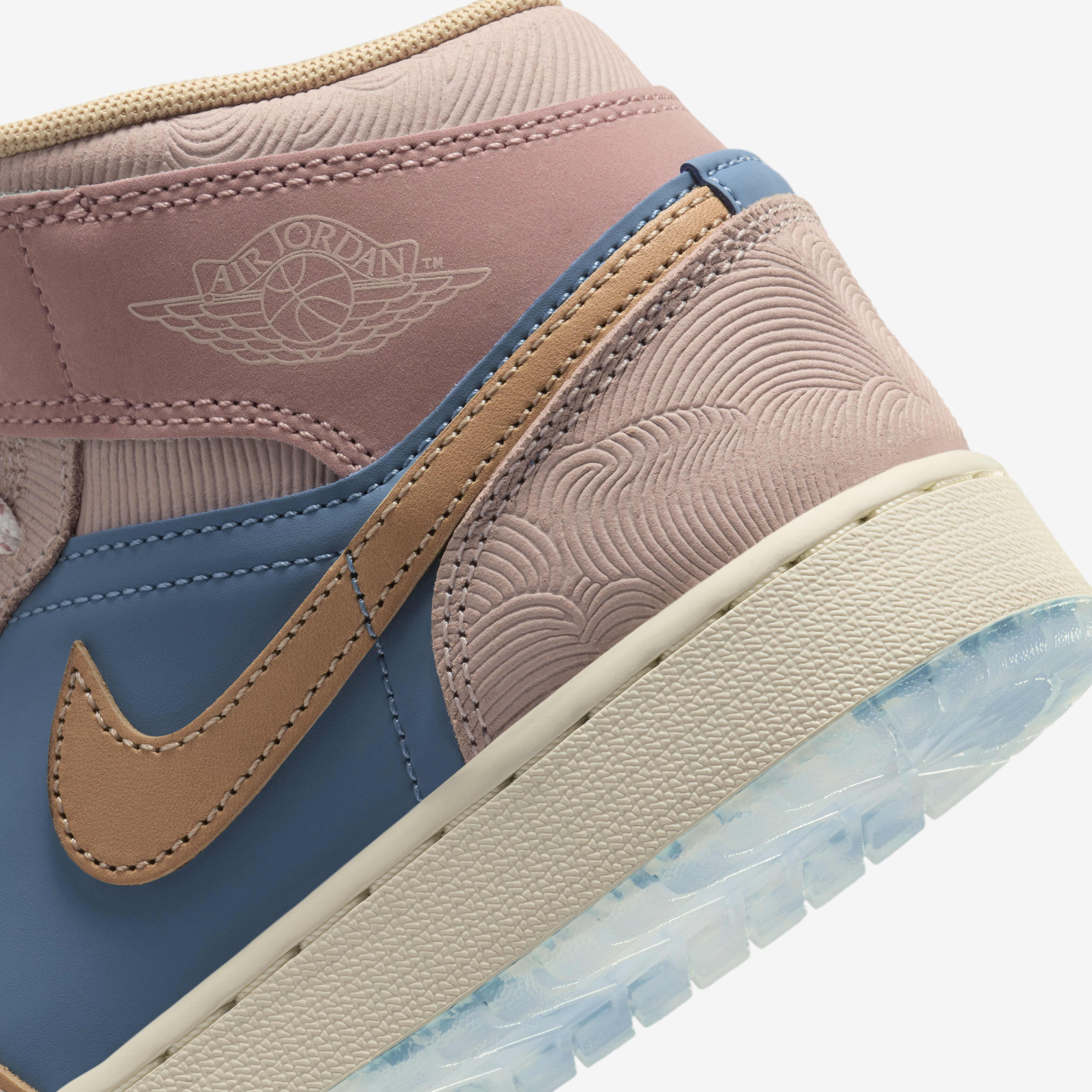 Air Jordan 1 Mid Sneaker School image number 7