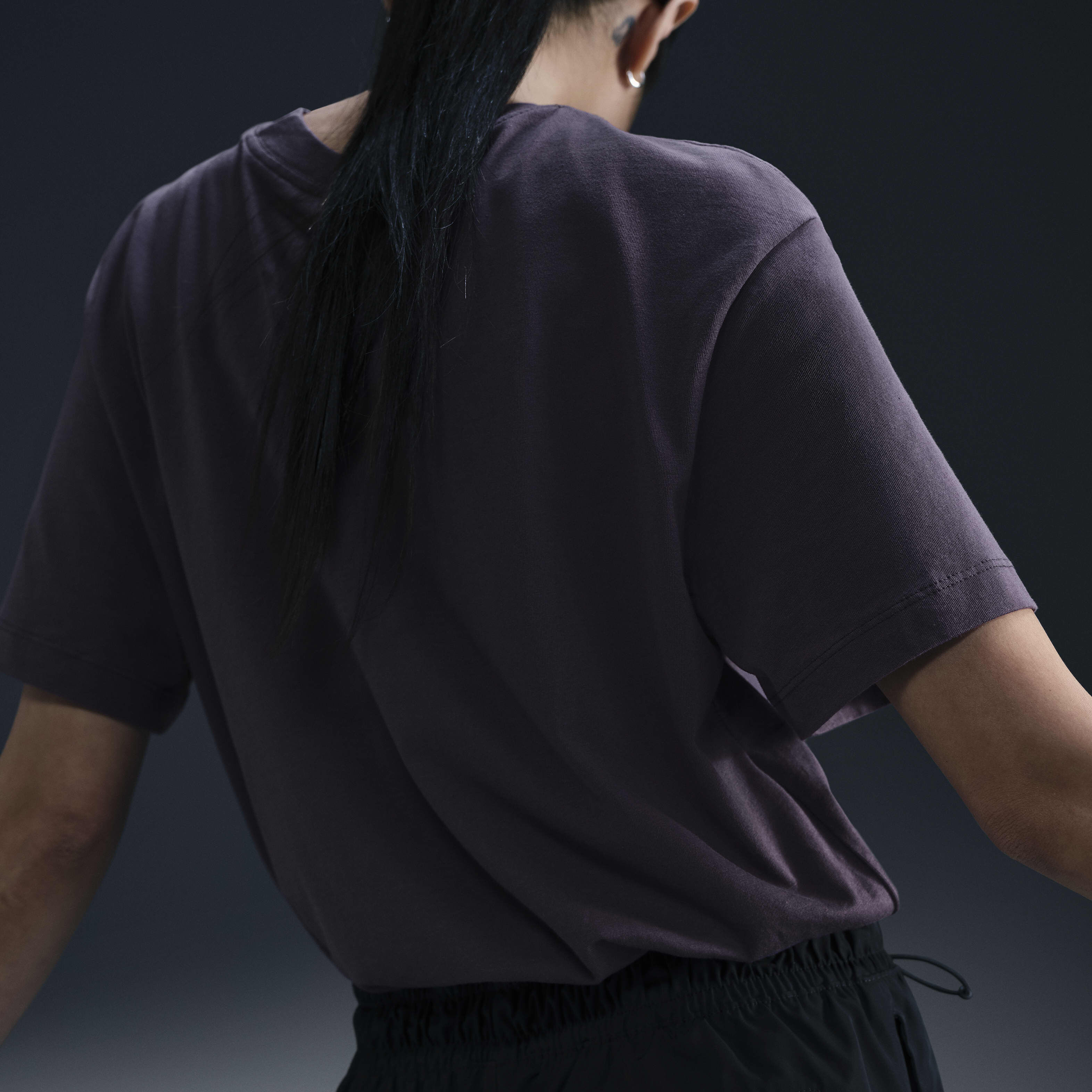 نايكي سبورتسوير image number 1