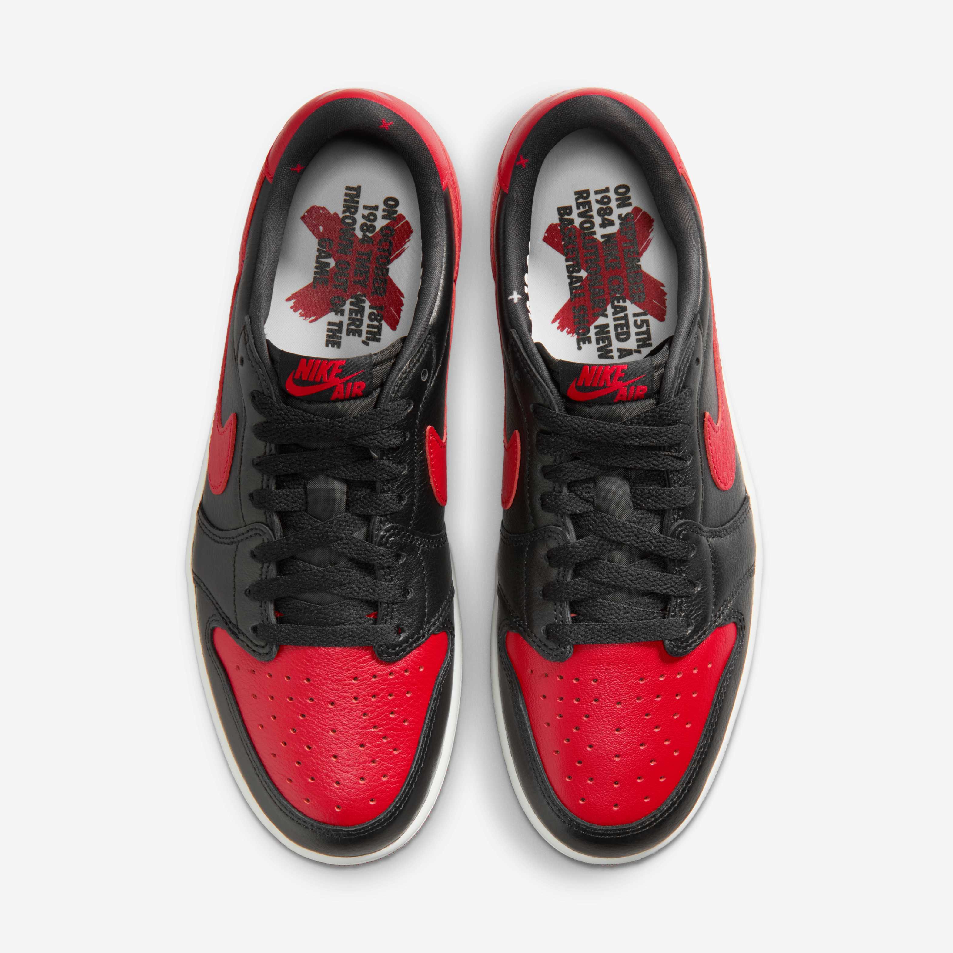 Air Jordan 1 Retro Low OG 'Banned' image number 3