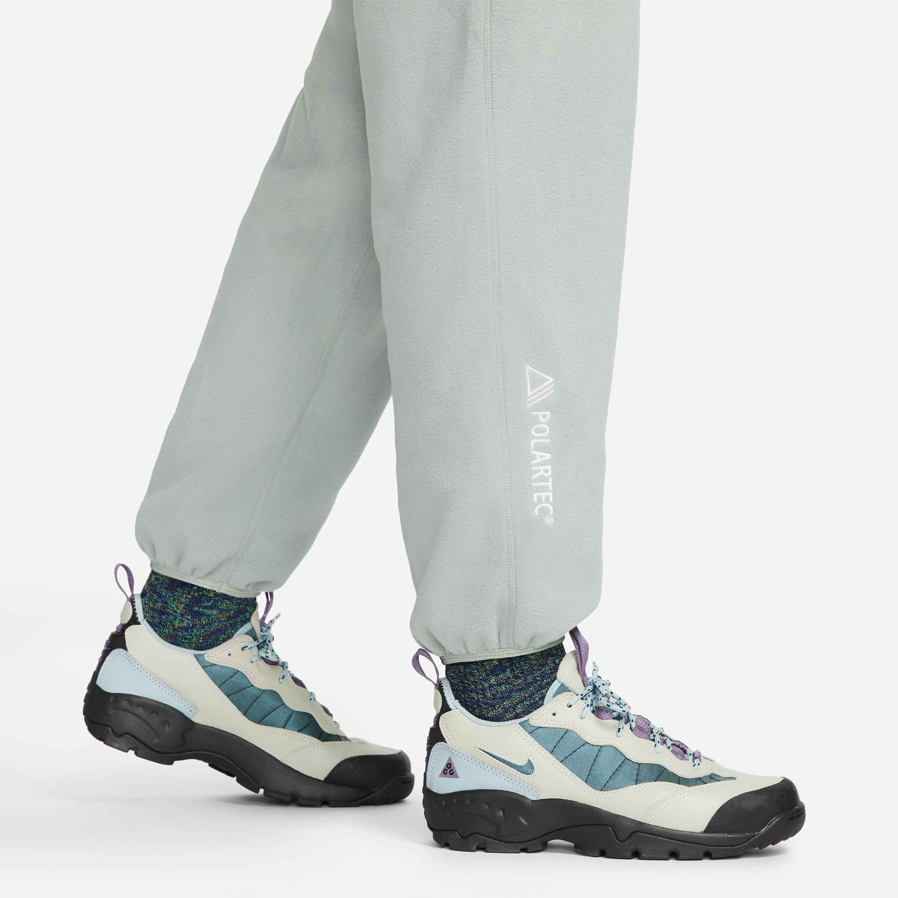 Nike ACG Polartec&reg; 'Wolf Tree' image number 3