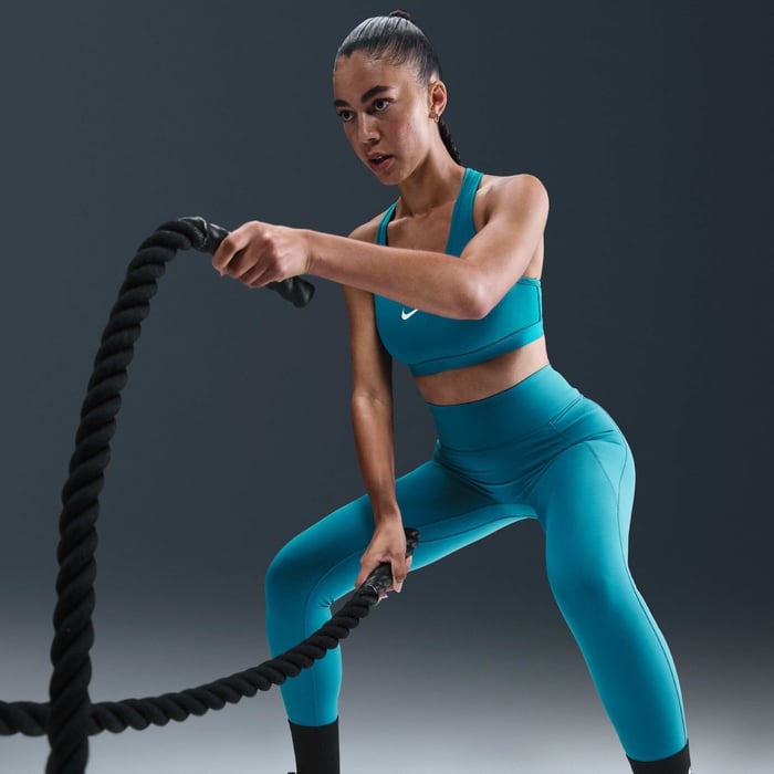 Nike Universa image number 4 Nike Universa image number 4