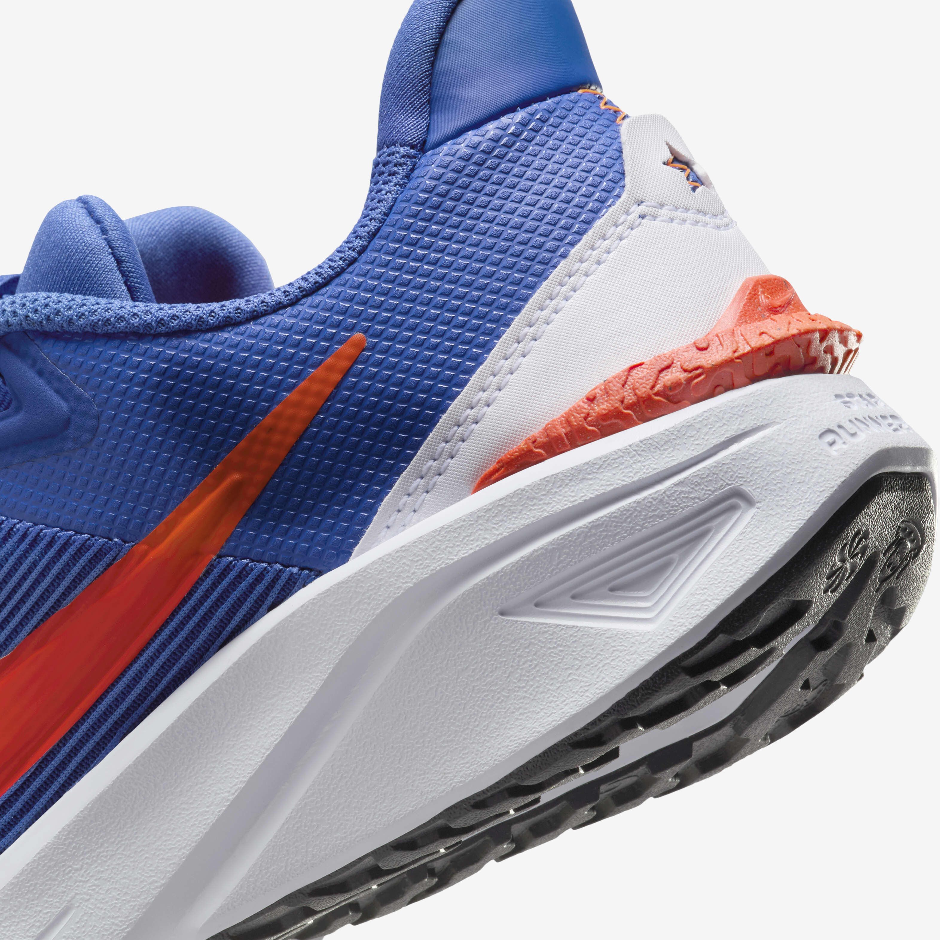 Nike orange and blue running shoes outlet