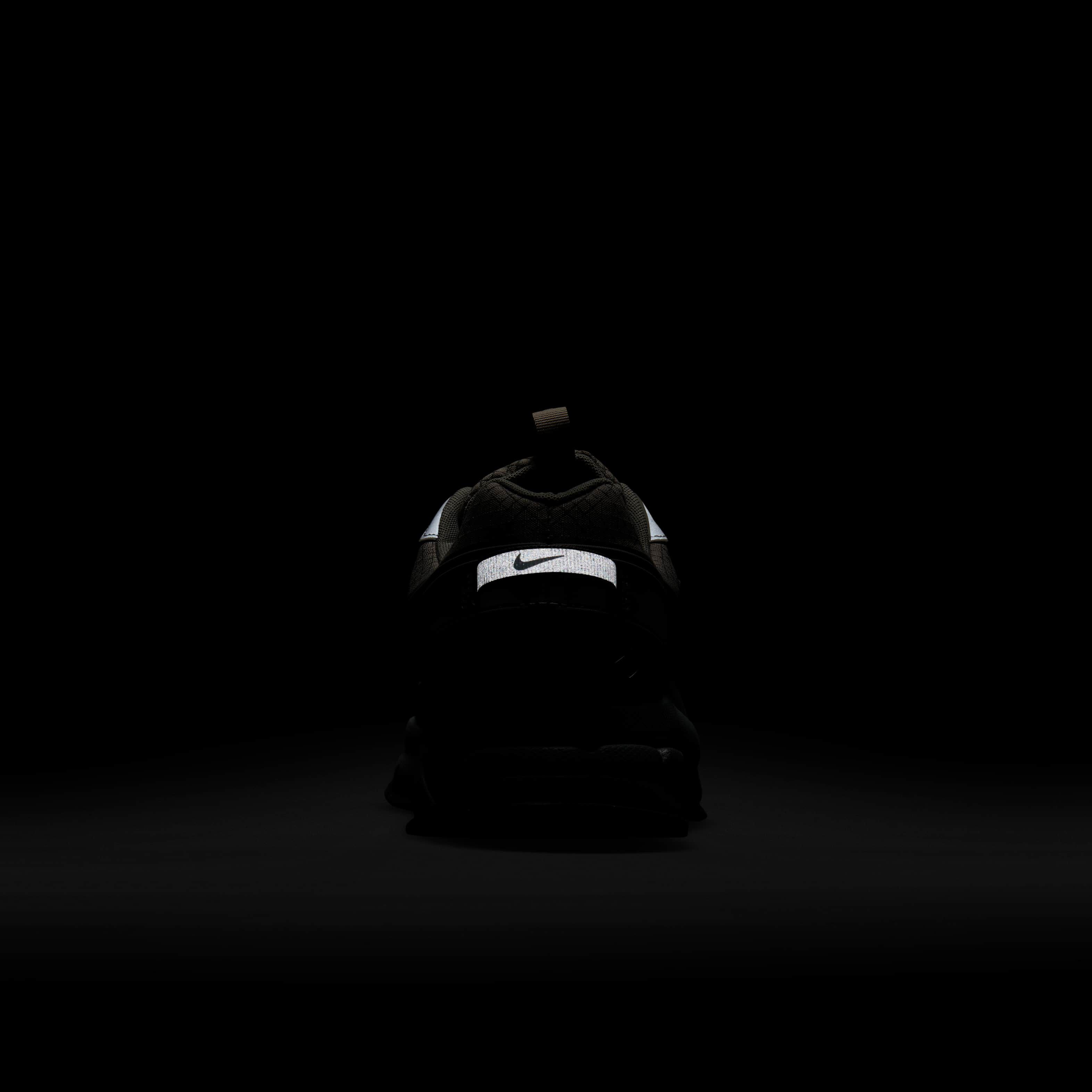 نايكي زووم فوميرو روم image number 9