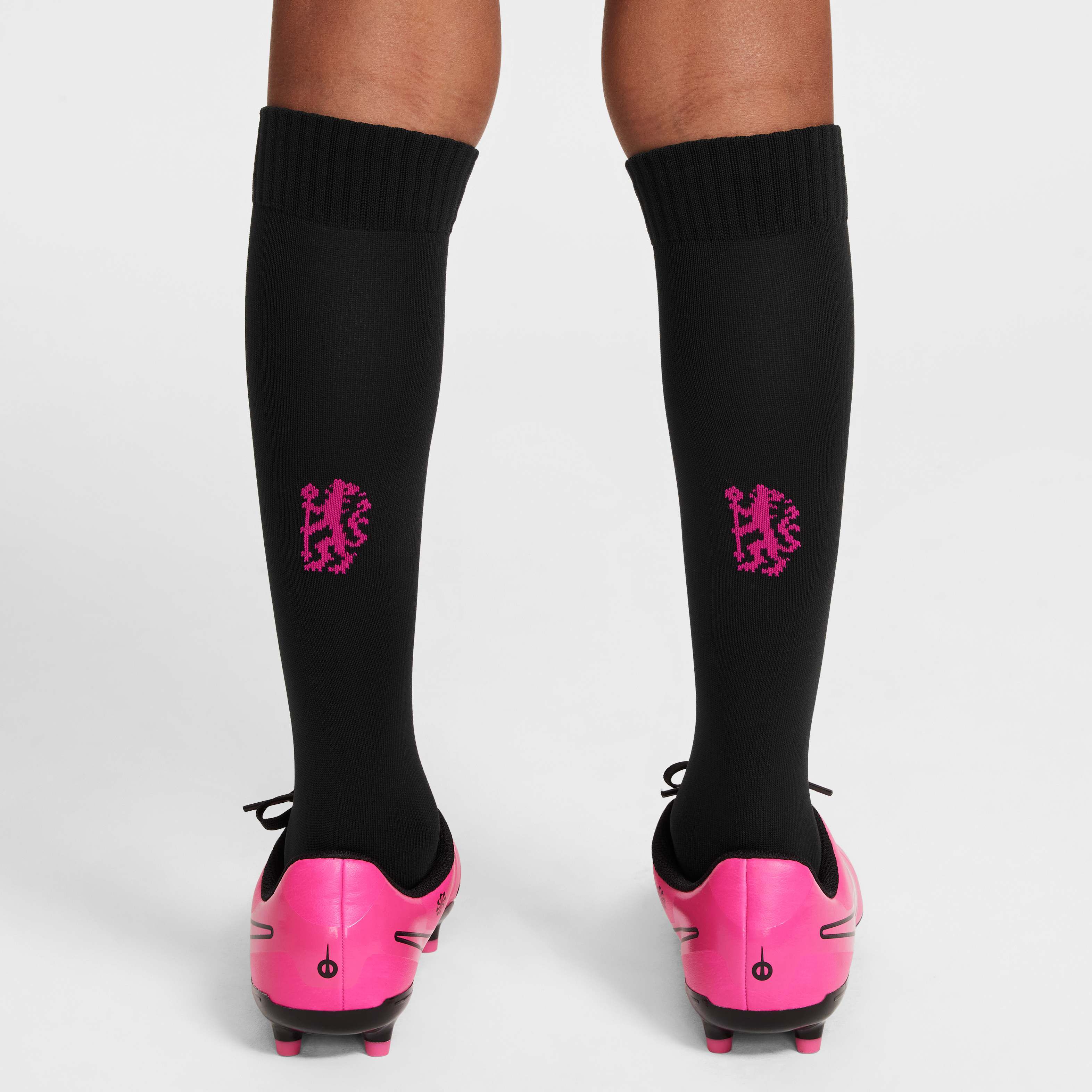 تشيلسي 2024/25 ستيديوم البديل image number 14