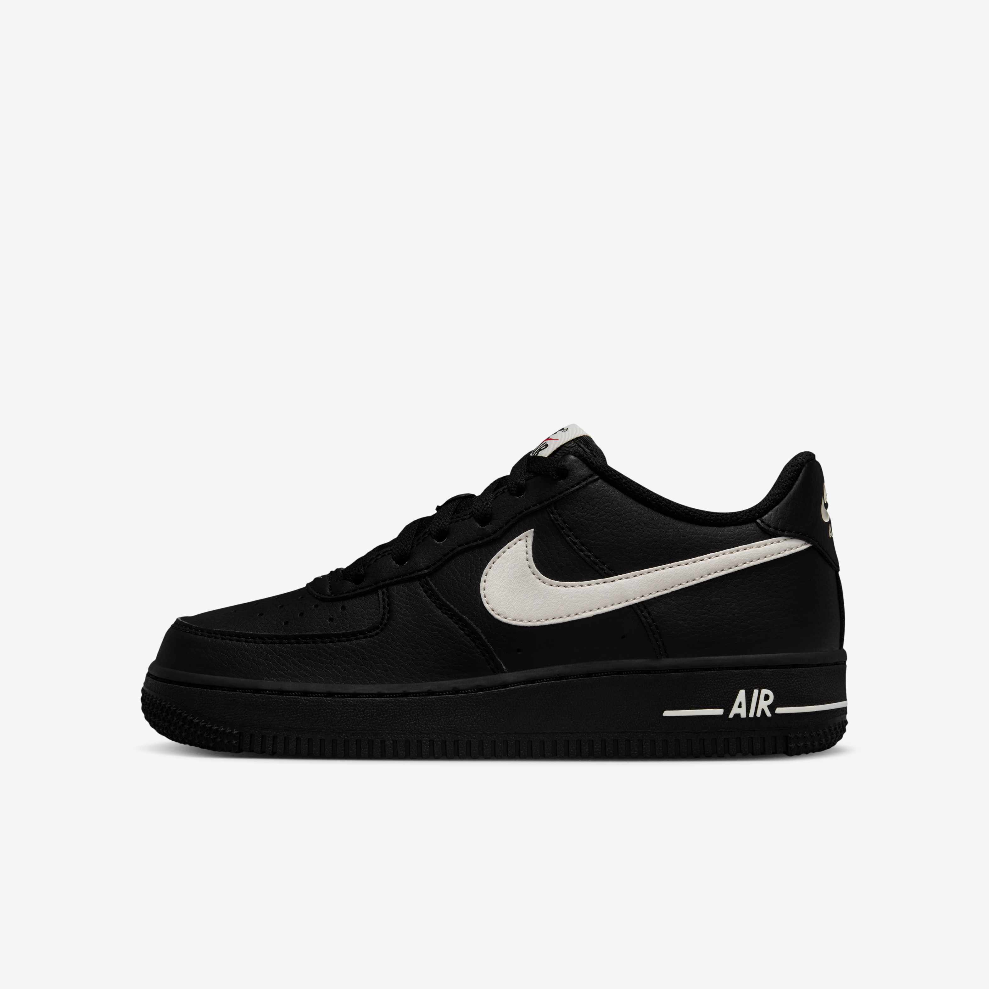 Nike Air Force 1 image number 0