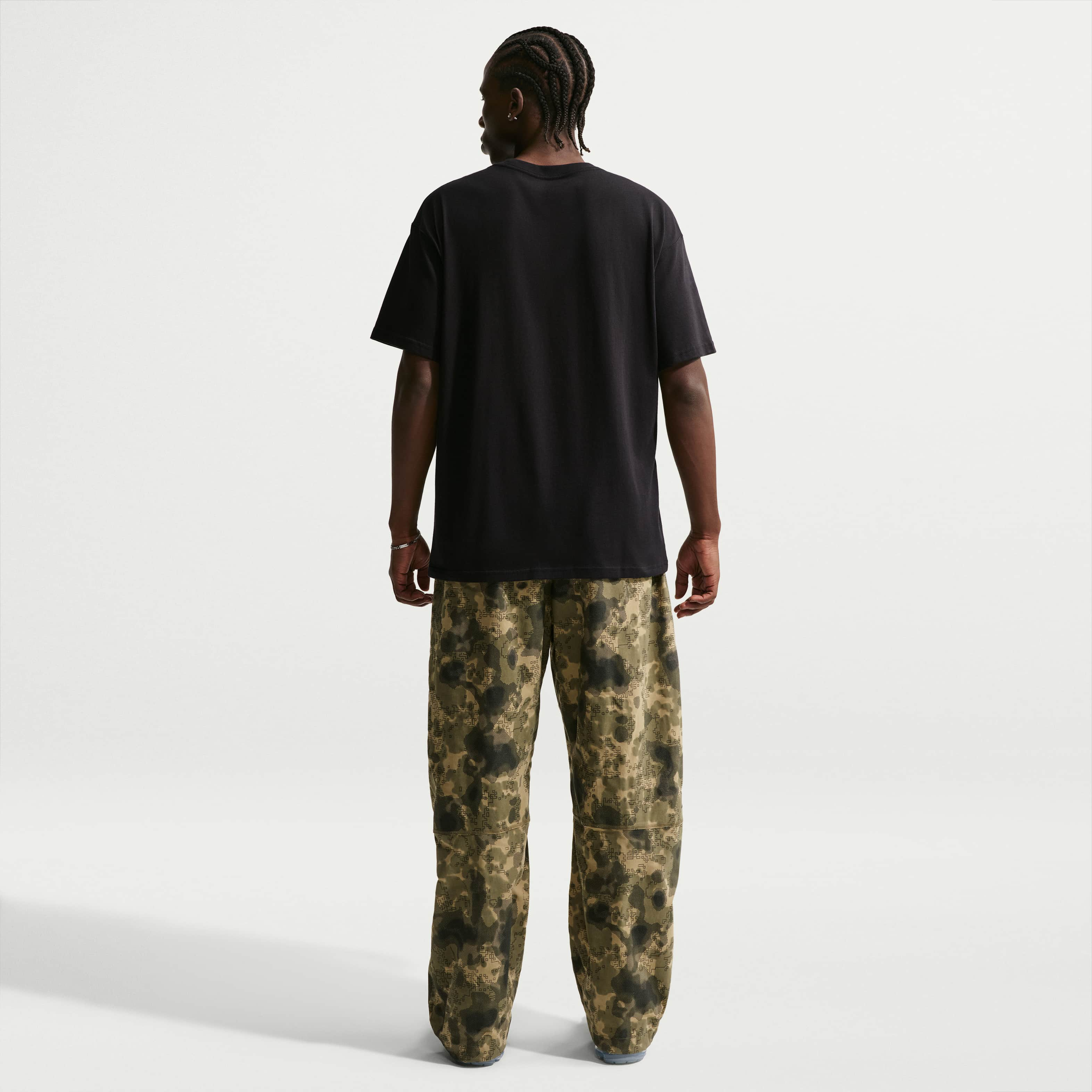 نايكي سبورتسوير image number 4