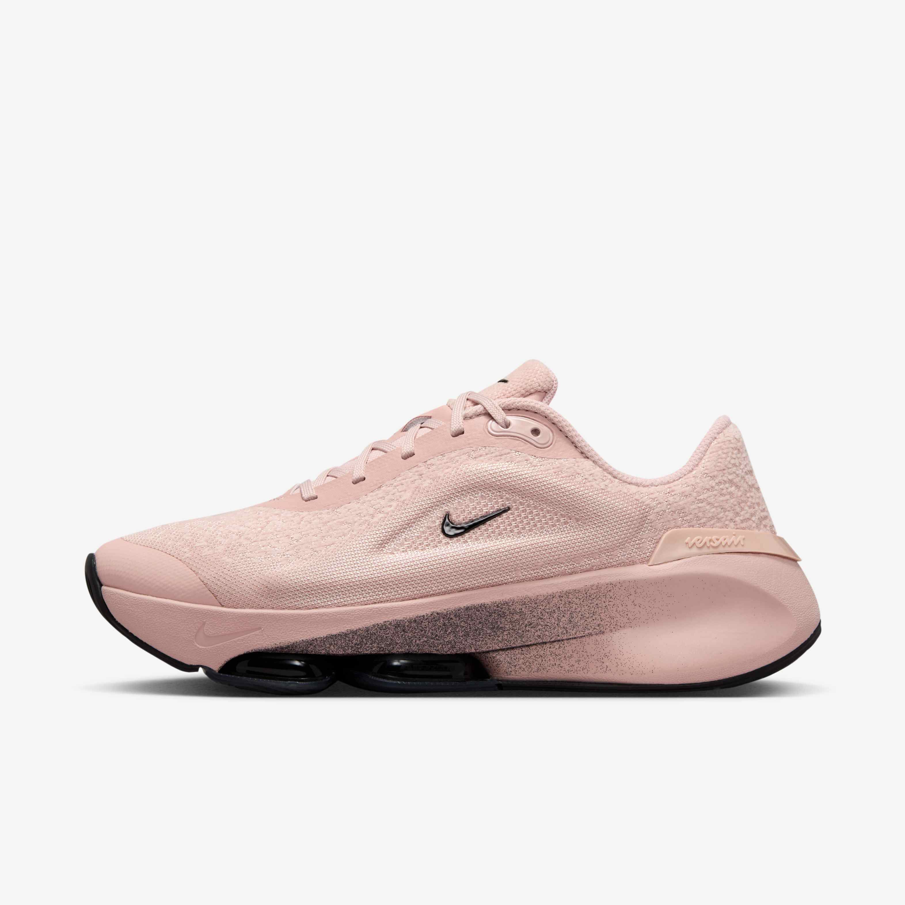 ◆Nike◆ Versair Premium Women's Sneakers HF1210-600 f561c942_23a8_4c34_83ca_ef54fe