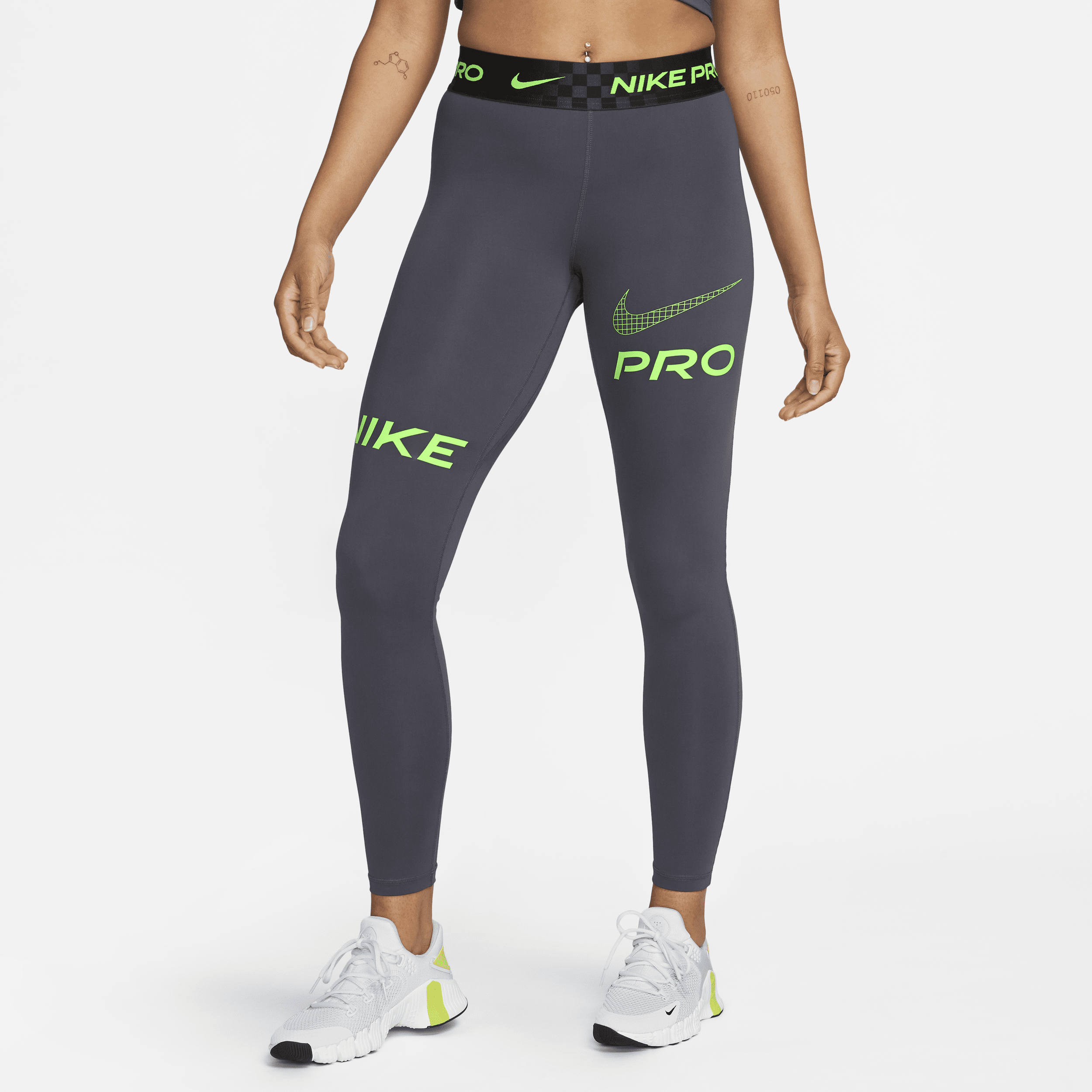 Nike pro top graphic leggings