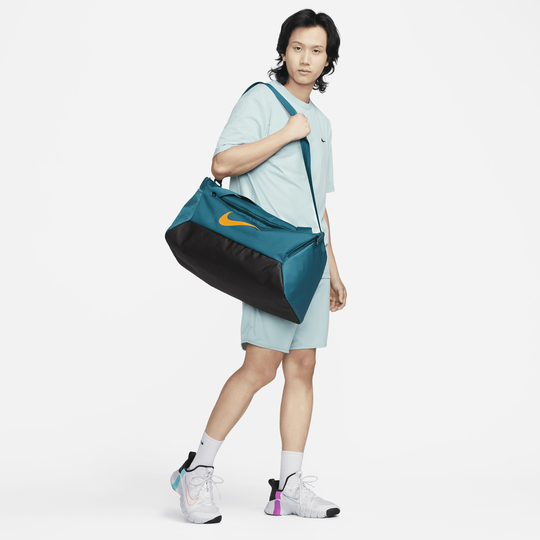 Shop Brasilia 9.5 Training Duffel Bag Small 41L Nike KSA