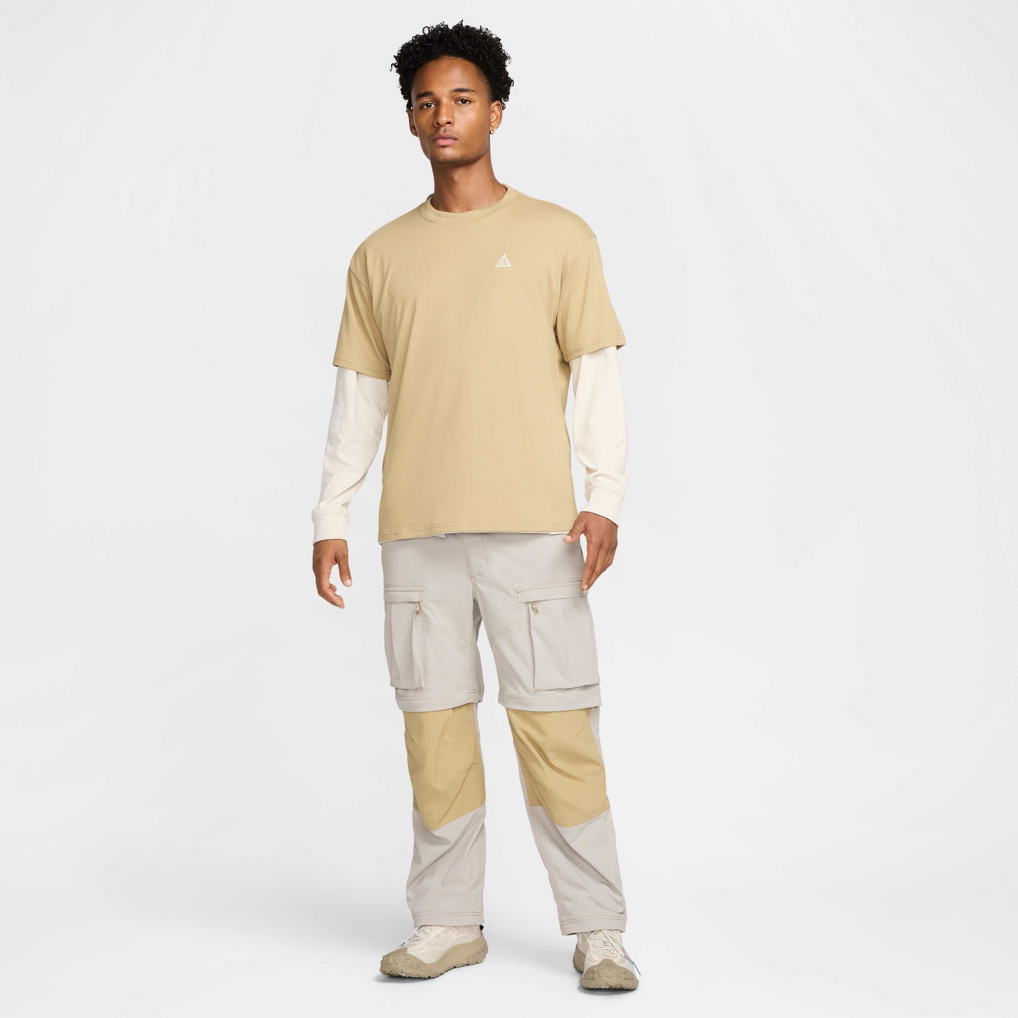 Buy Nike ACG Men's Max90 T-Shirt - Parachute Beige | Nike