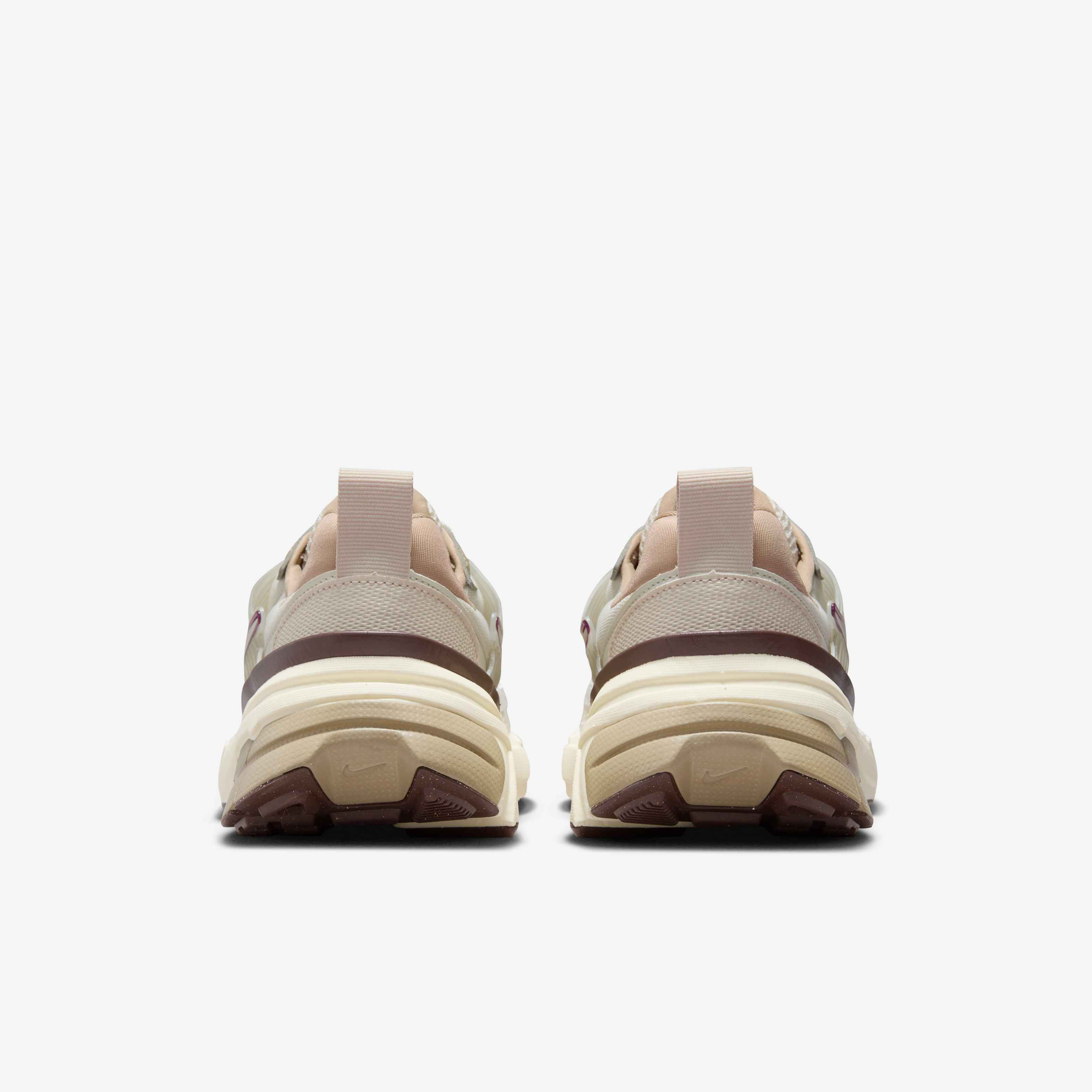 Nike V2K Run image number 5