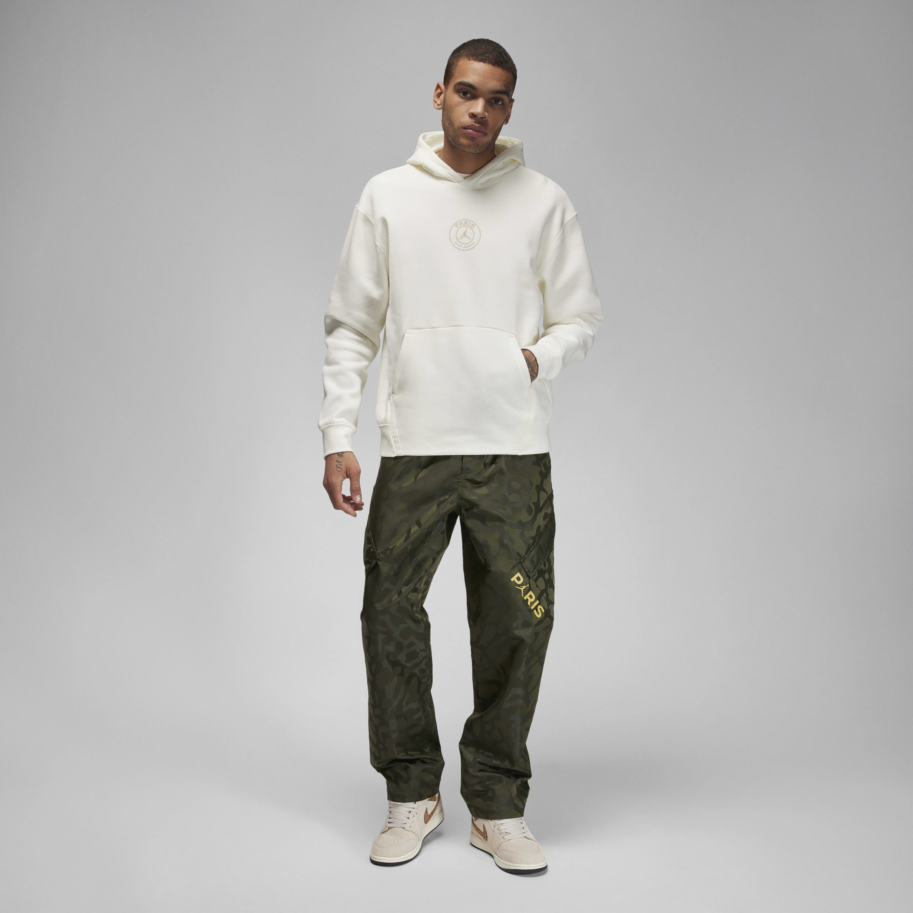 Paris Saint-Germain image number 6