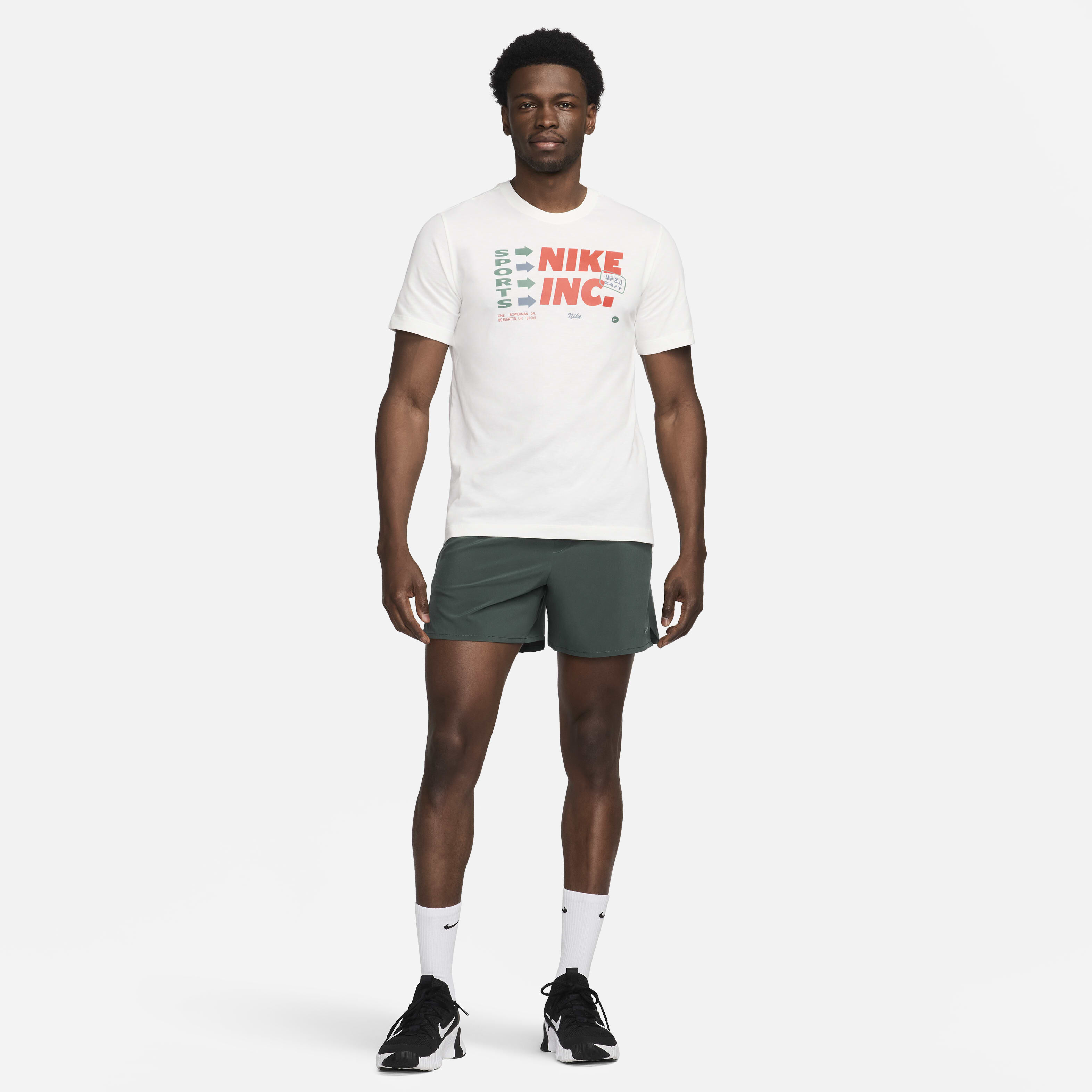 Nike image number 3