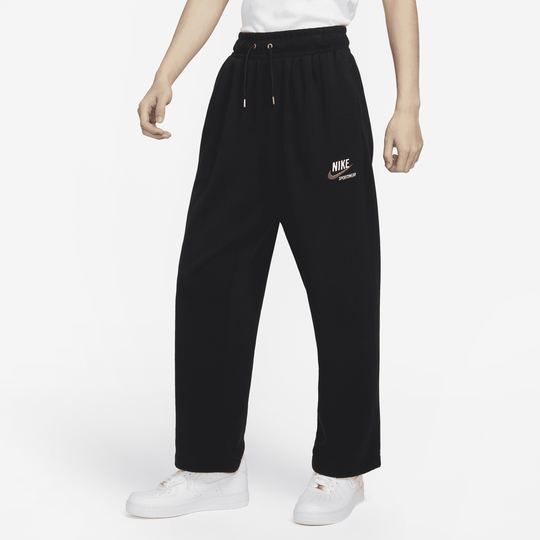 Nike sportswear logo trousers best sale