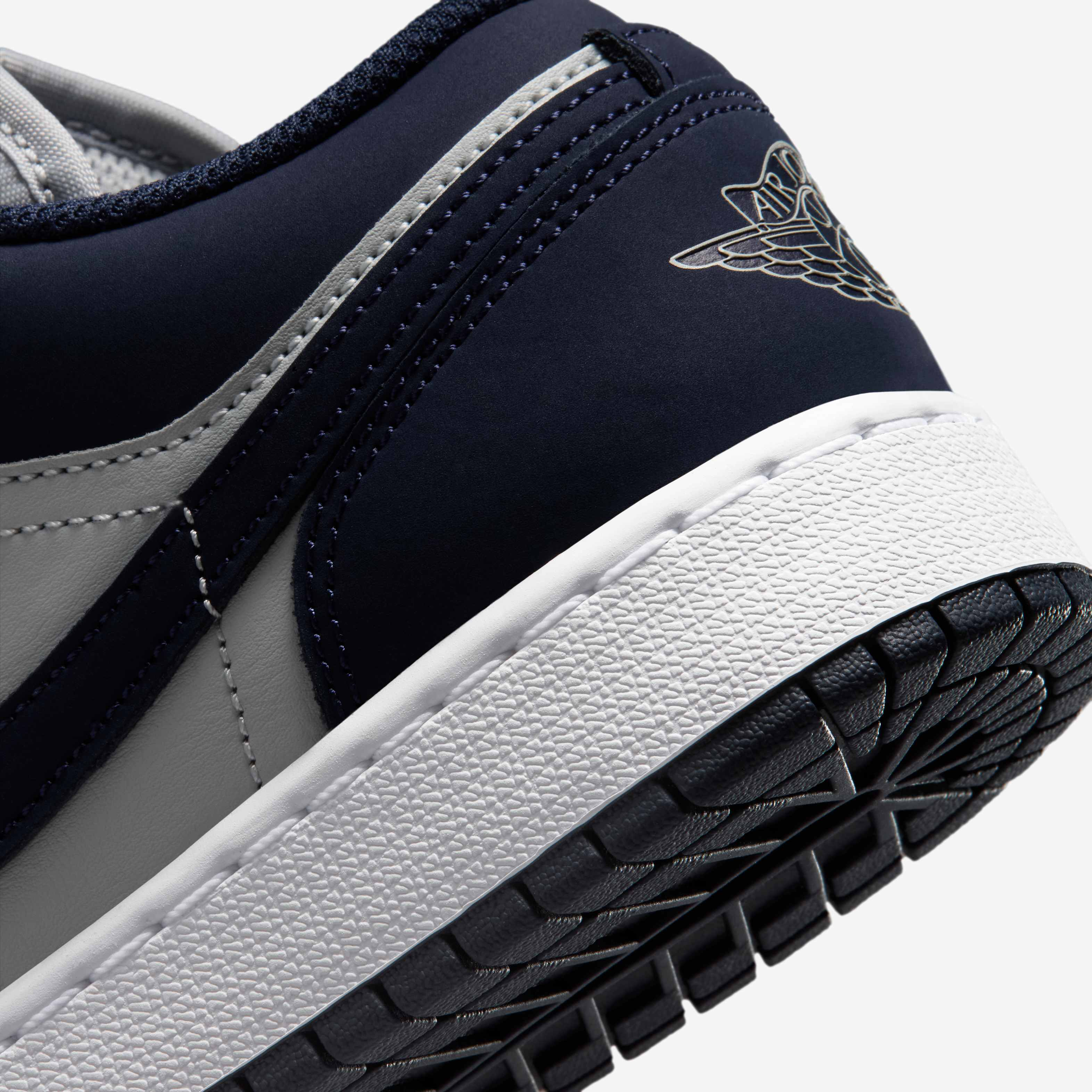 Air Jordan 1 Low image number 7