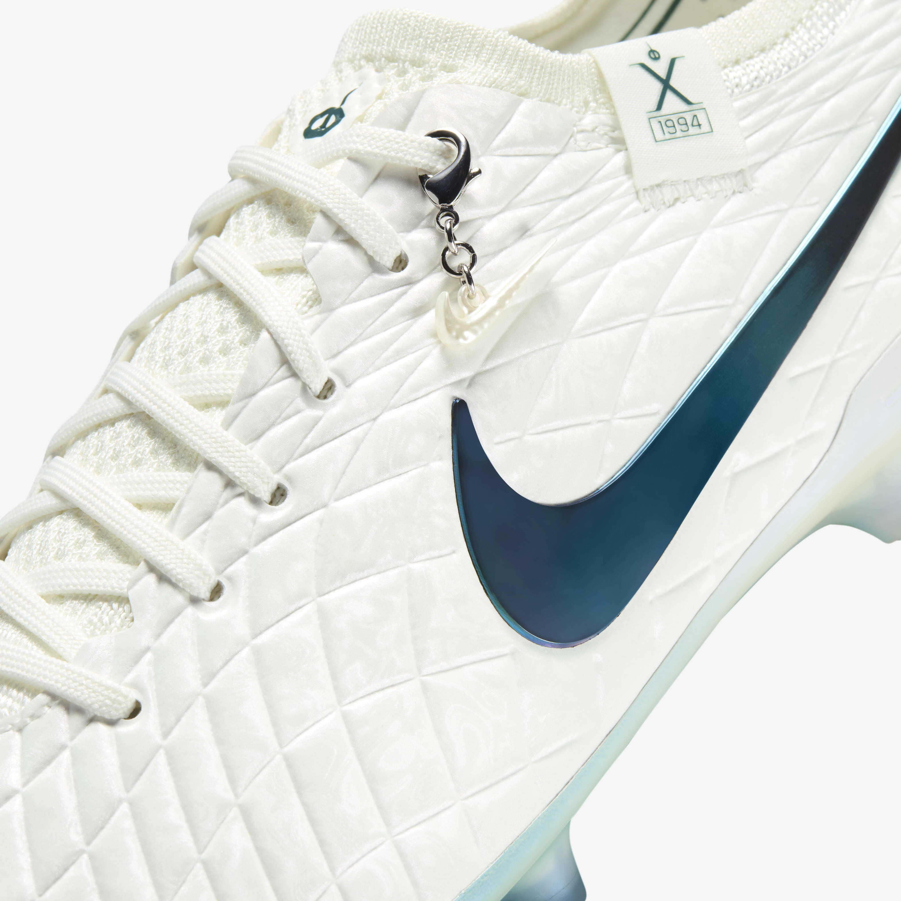Nike Tiempo Pearl Legend 10 Elite SE image number 9