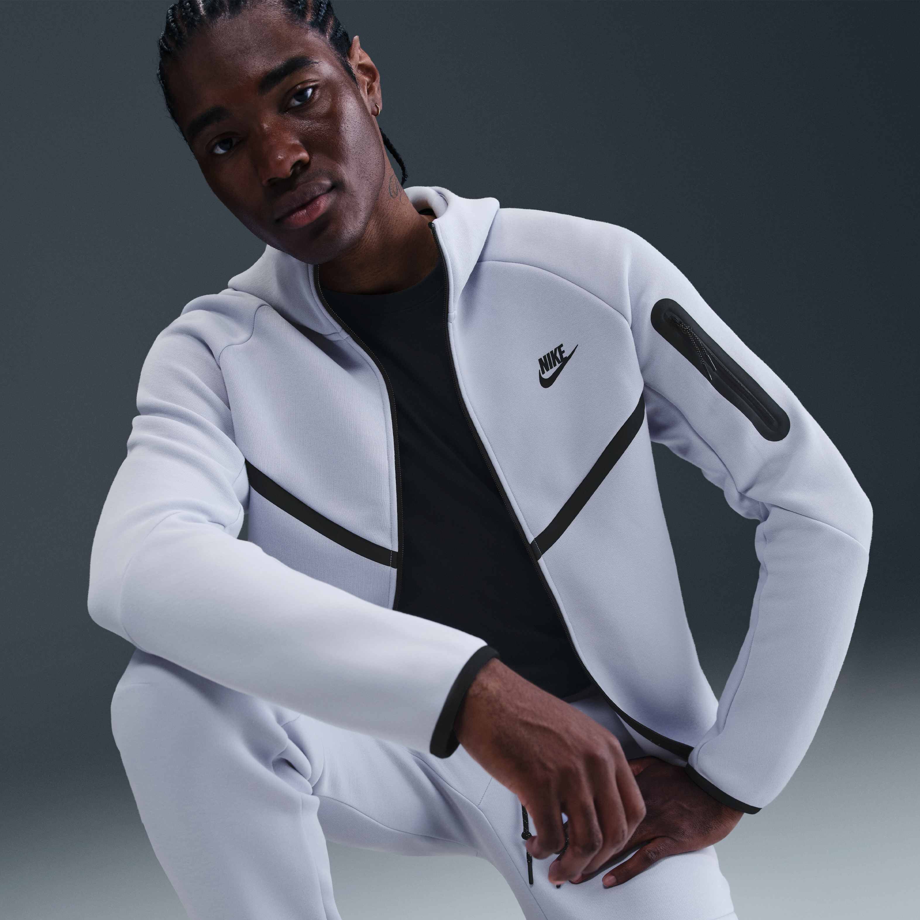 Nike Tech image number 2