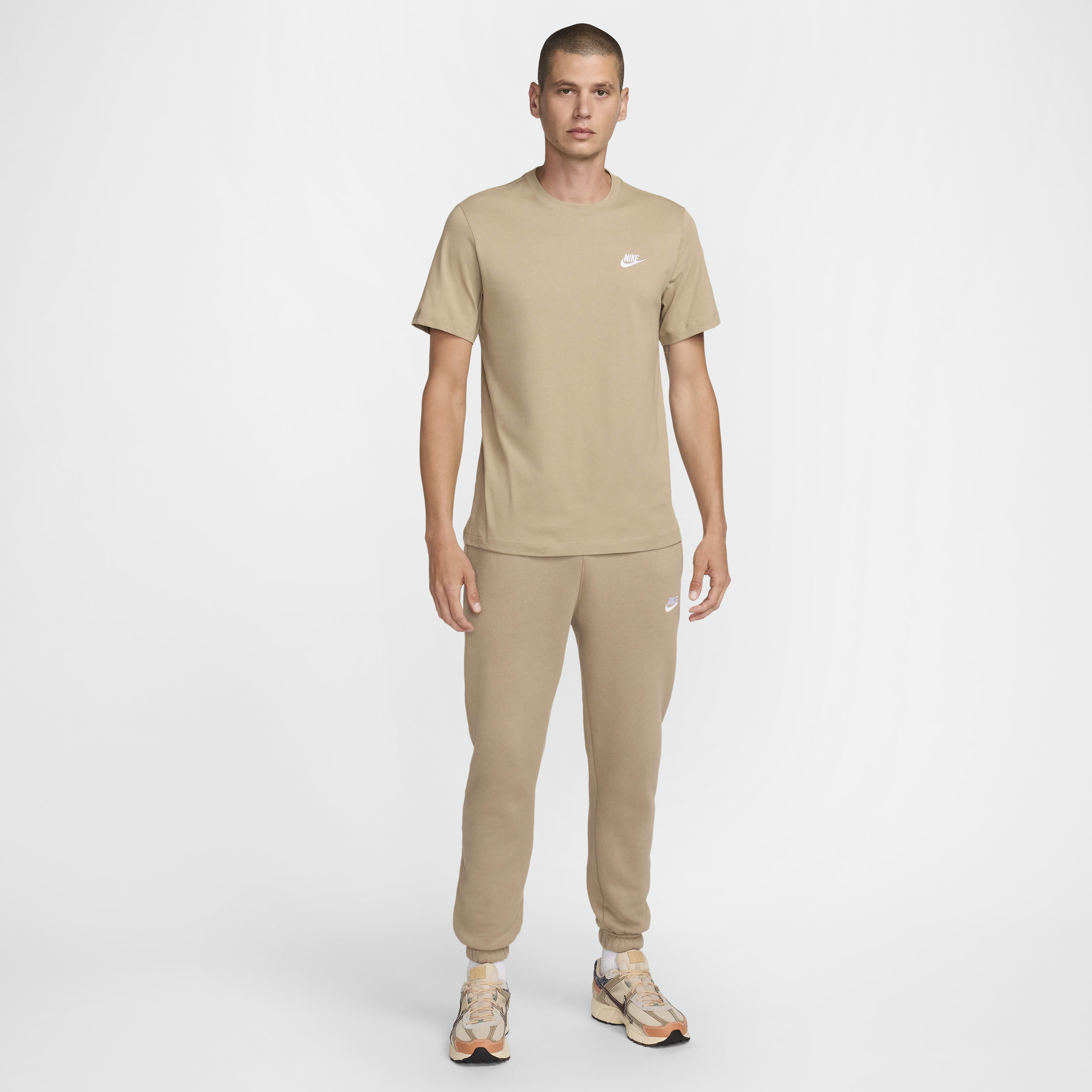 نايكي سبورتسوير كلوب image number 4