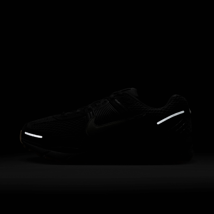 Nike Zoom Vomero 5 image number 11 Nike Zoom Vomero 5 image number 11