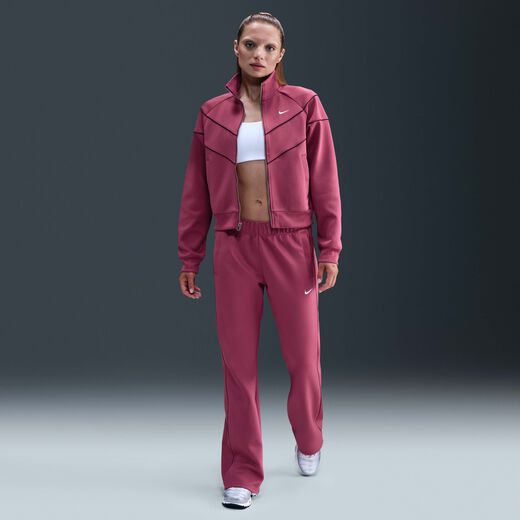 نايكي سبورتسوير ويندرانر