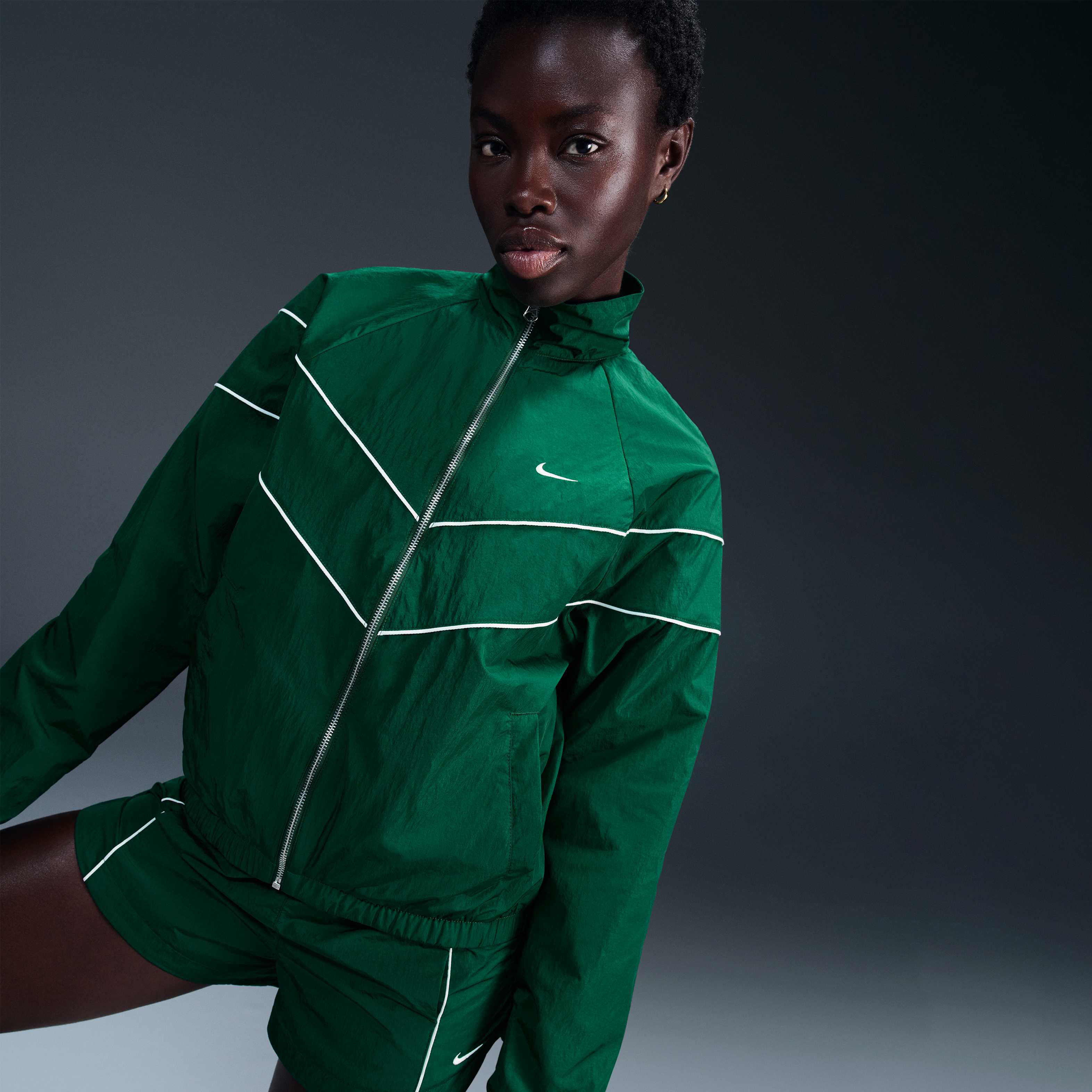 Nike Windrunner image number 0