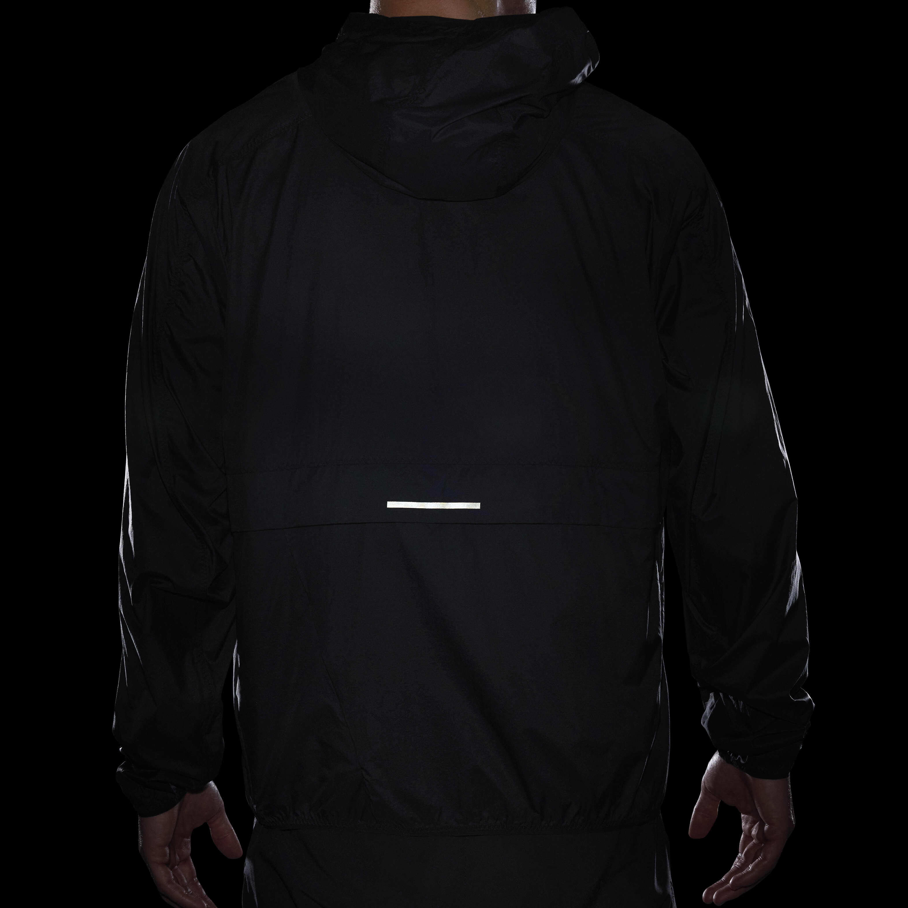 U340/NIKE RUNNING DIVISION ジャケット L 黒 Buy Nike Running Division Men's UV Running Jacket - Black