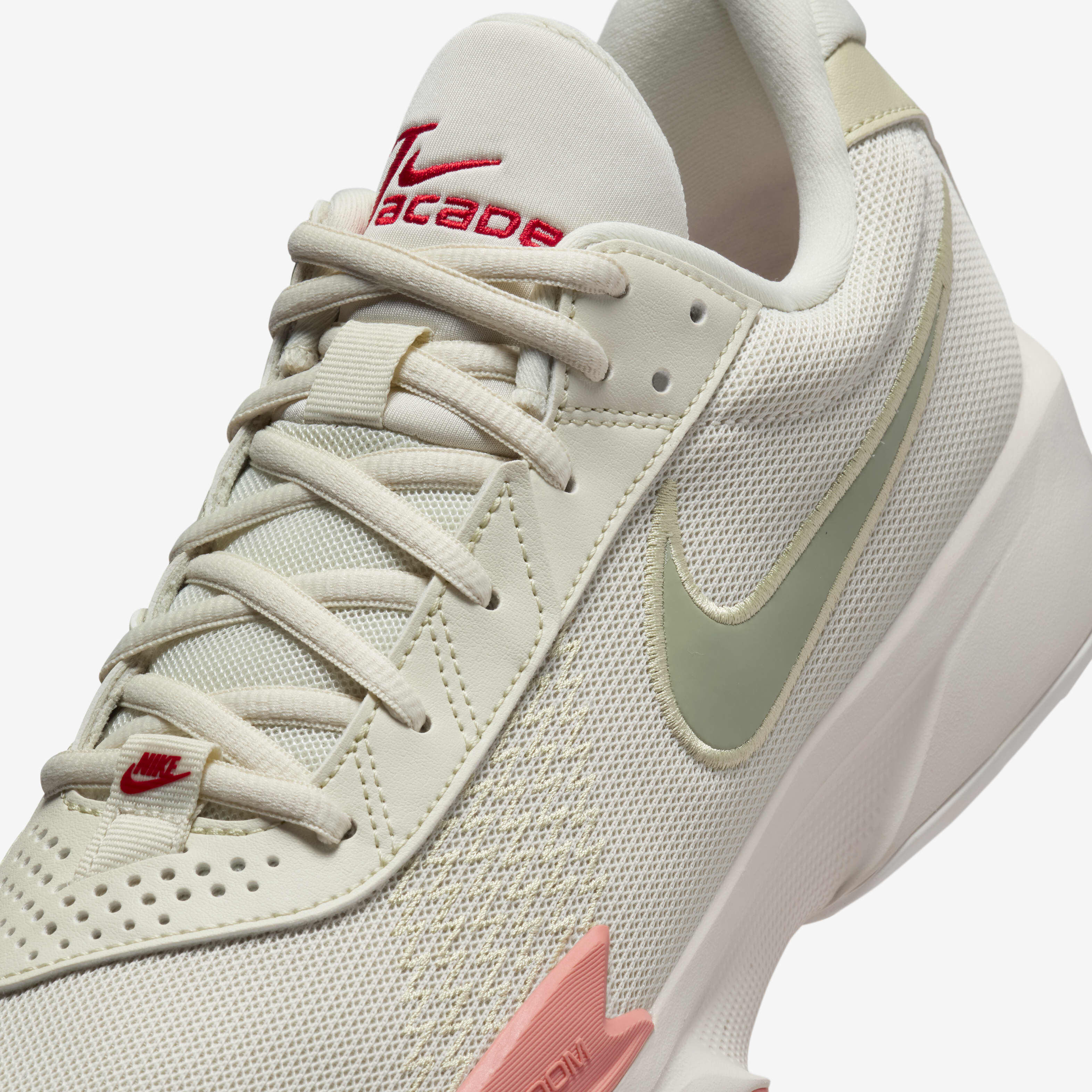 Nike women's shoes academy online