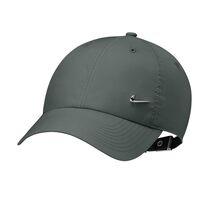 Nike Dri-FIT Club