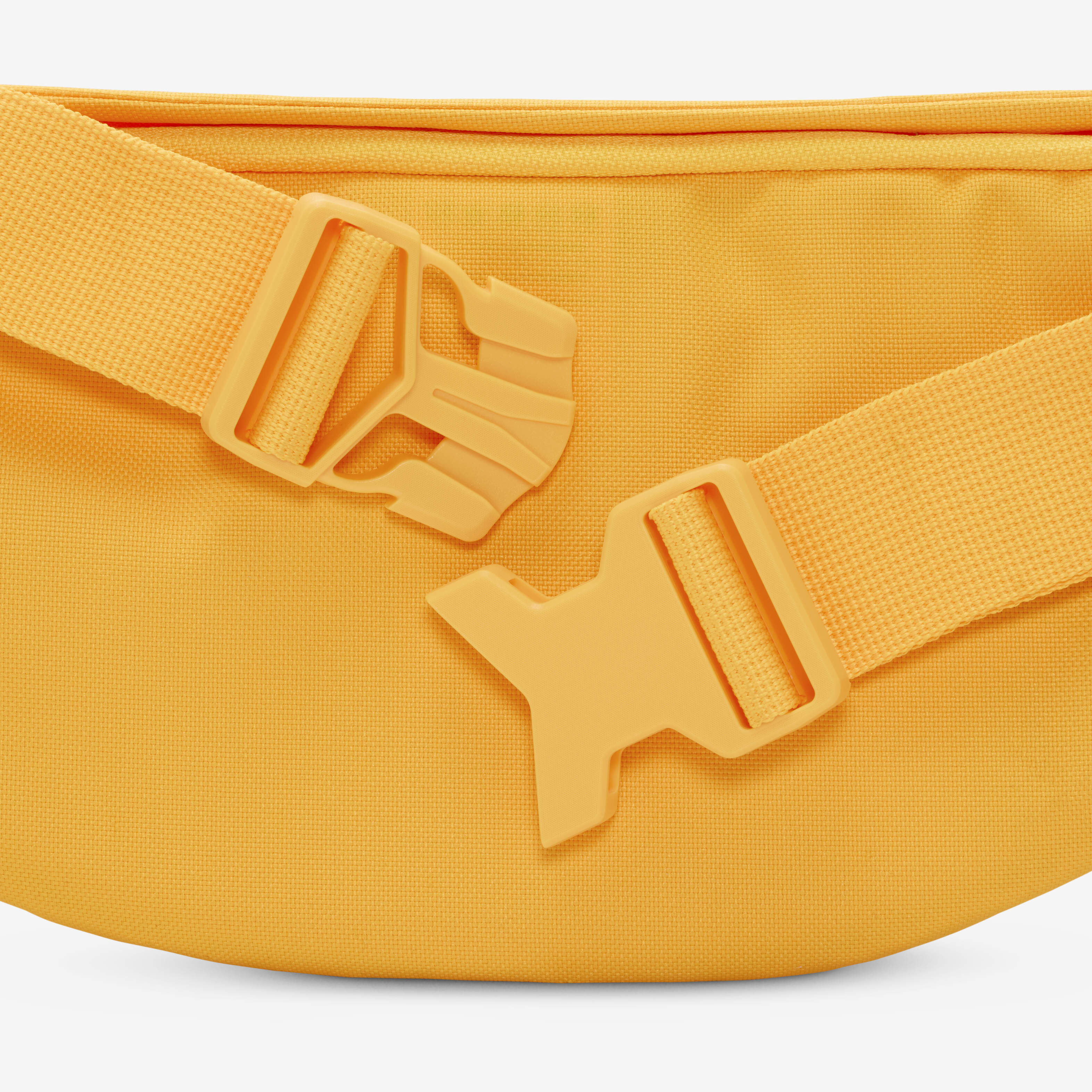 نايكي هيرتج image number 6