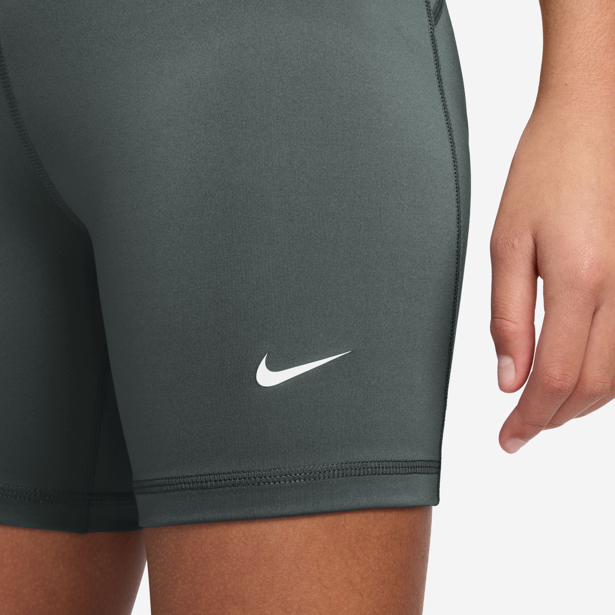 Nike Pro image number 3