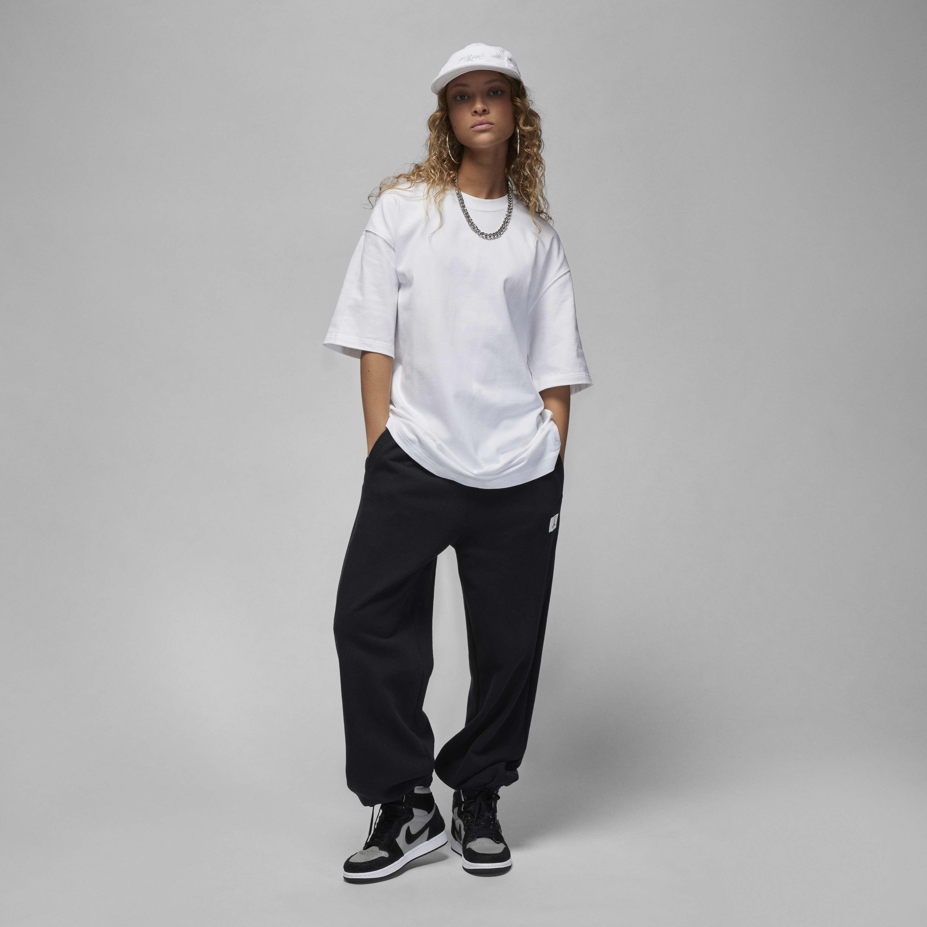 Jordan Essentials image number 4