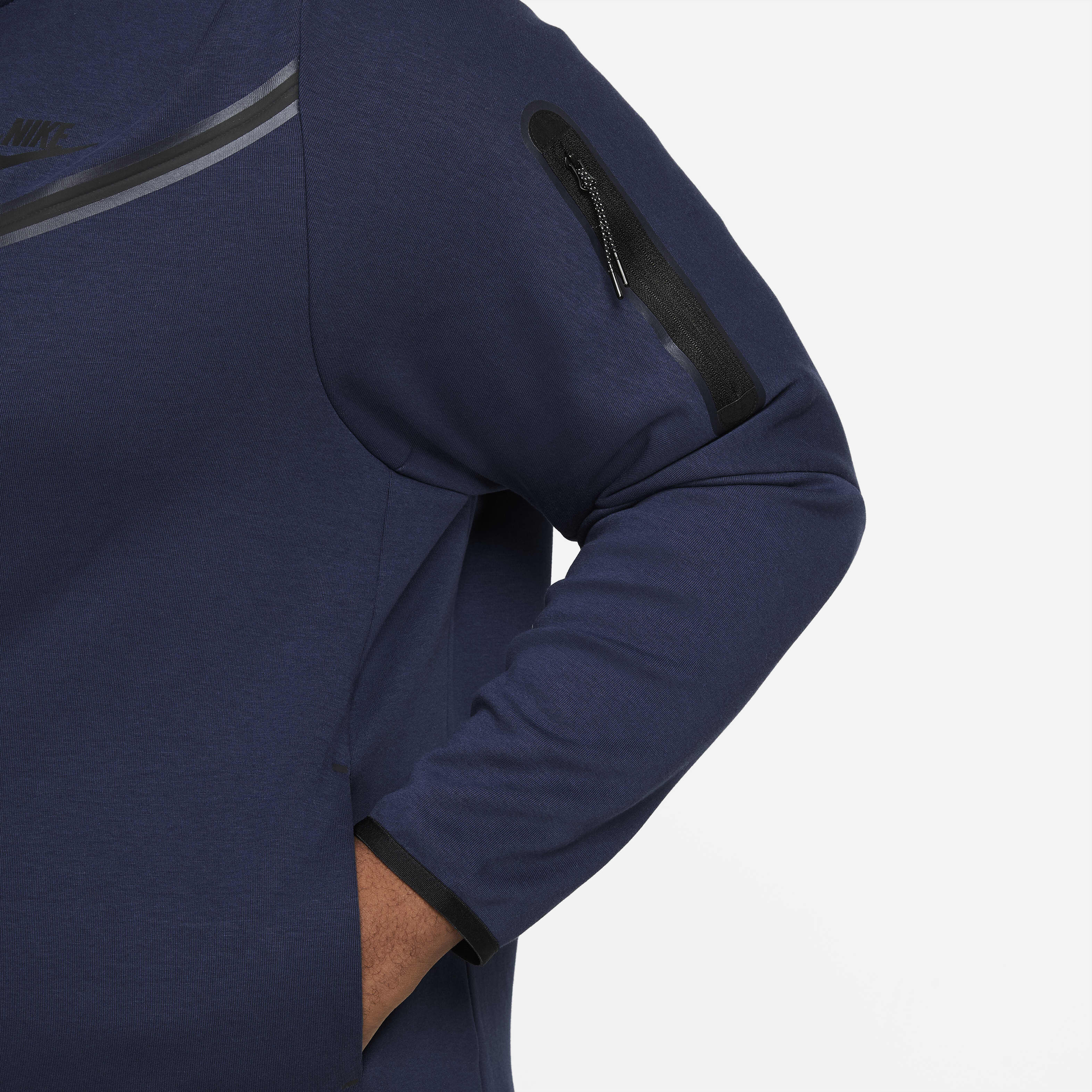 Nike Sportswear Tech Fleece image number 11