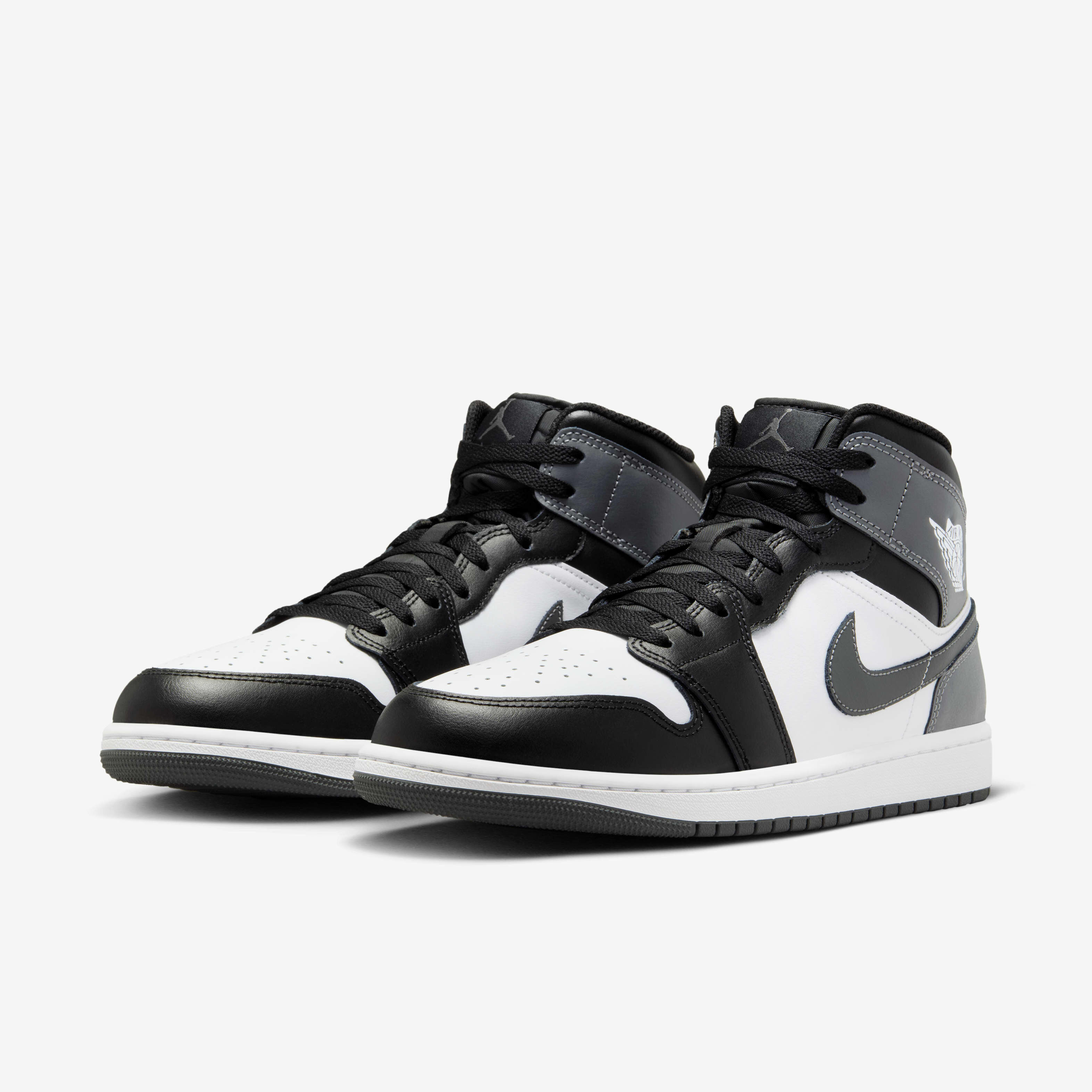Men's air jordan 1 mid basketball shoes online