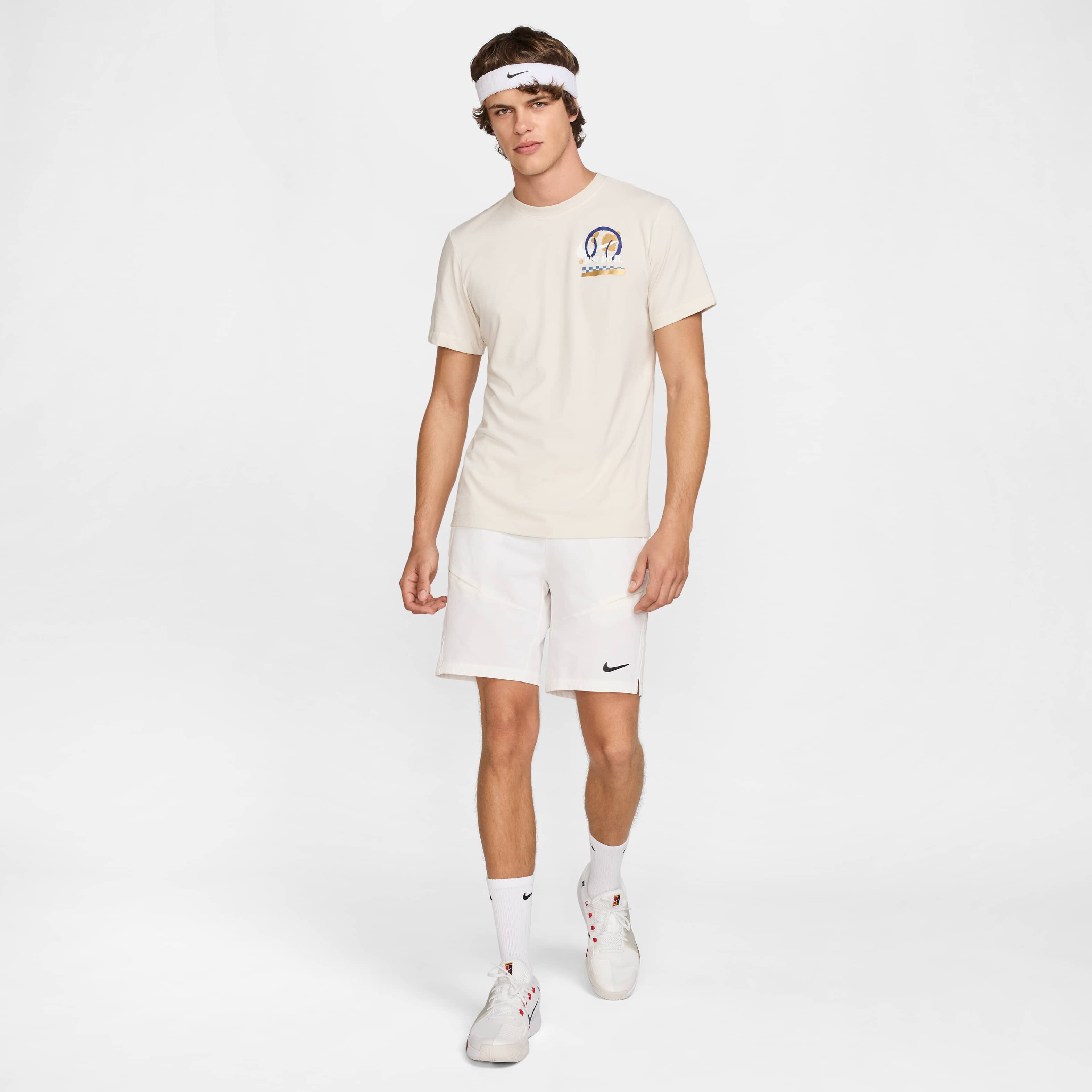 NikeCourt image number 4