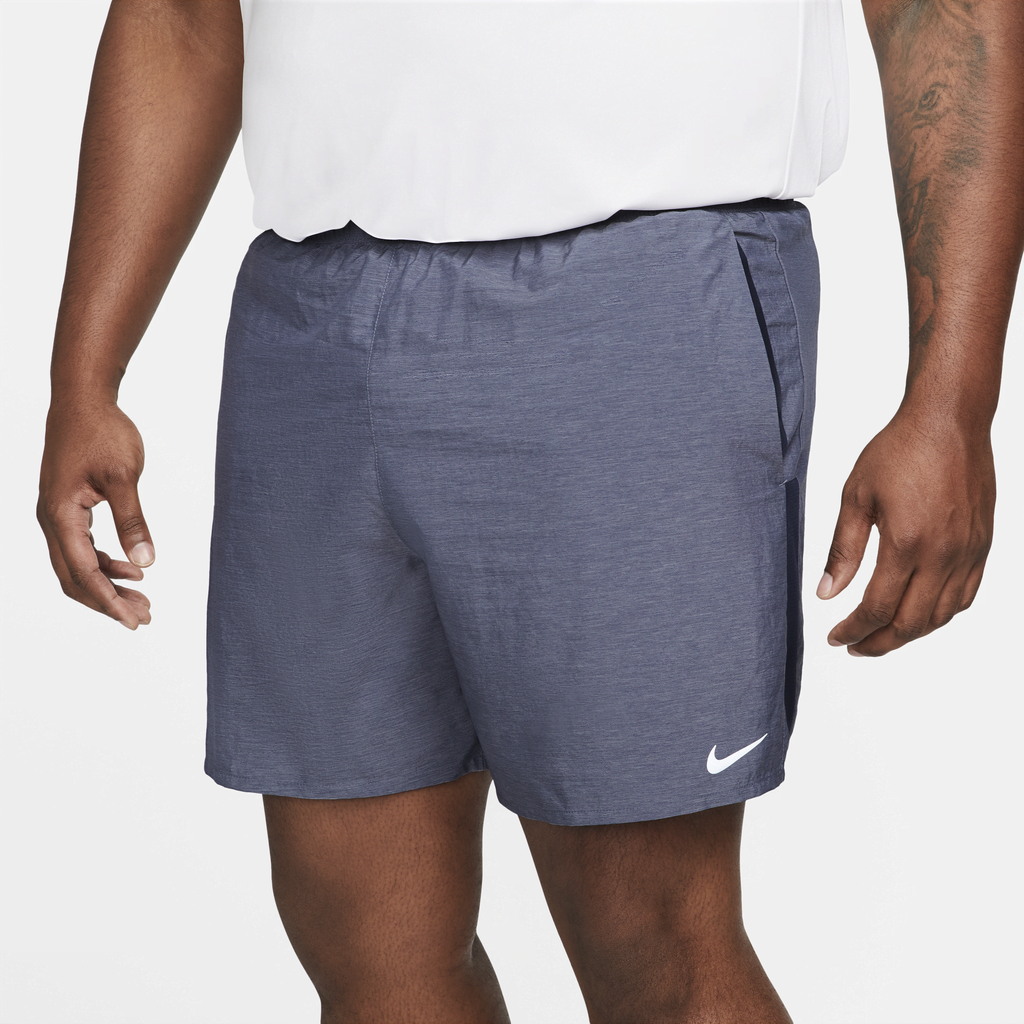 Nike challenger store shorts grey