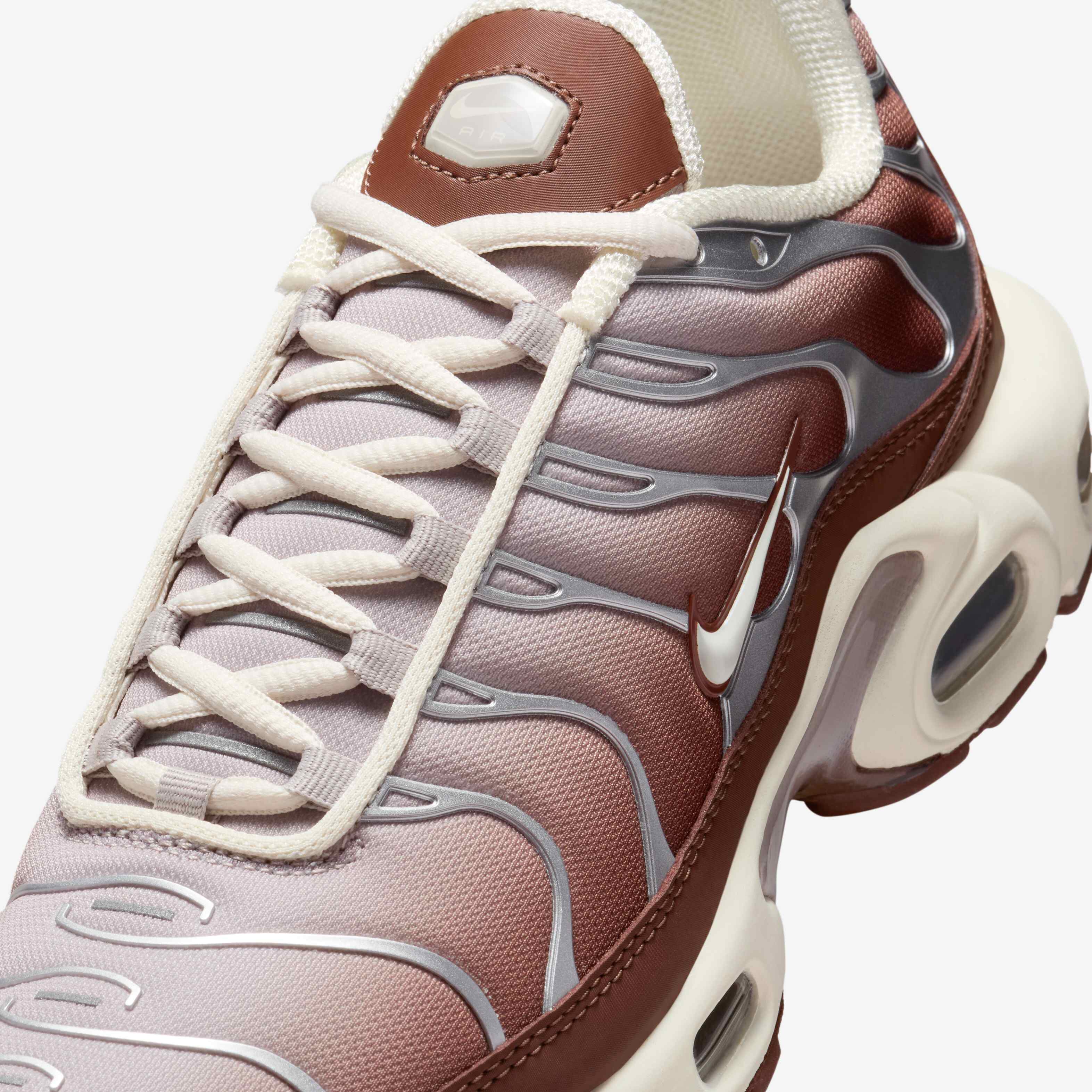 Nike Air Max Plus image number 6