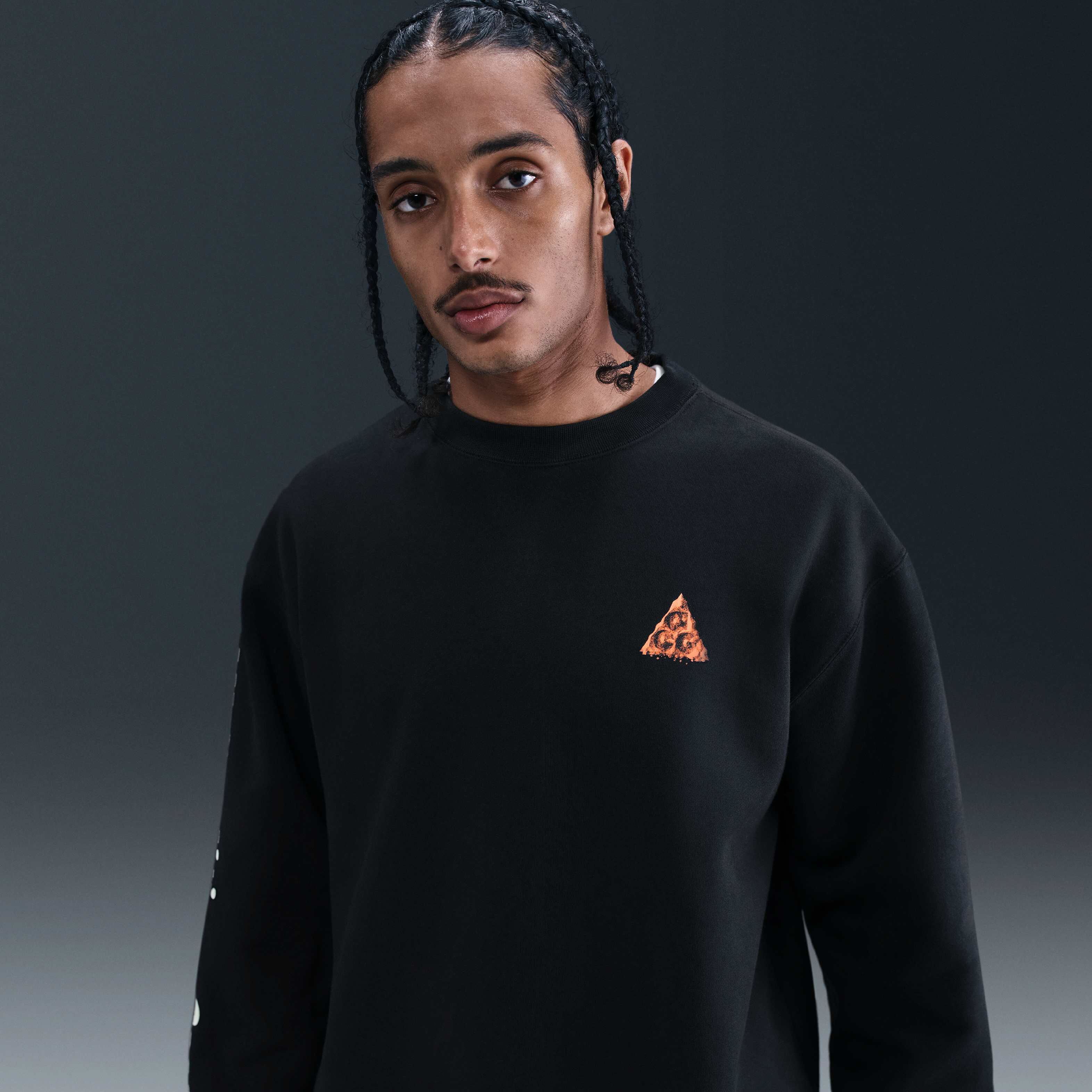 نايكي ايه سي جي 'تاف فليس' image number 0